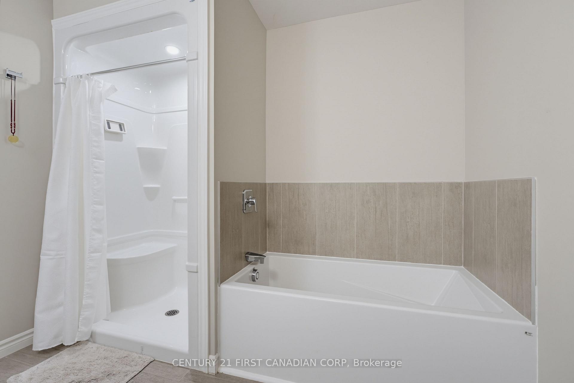 Photo 30 of Unit 47, 2902 Tokala Trail, London, North S — HOMEH