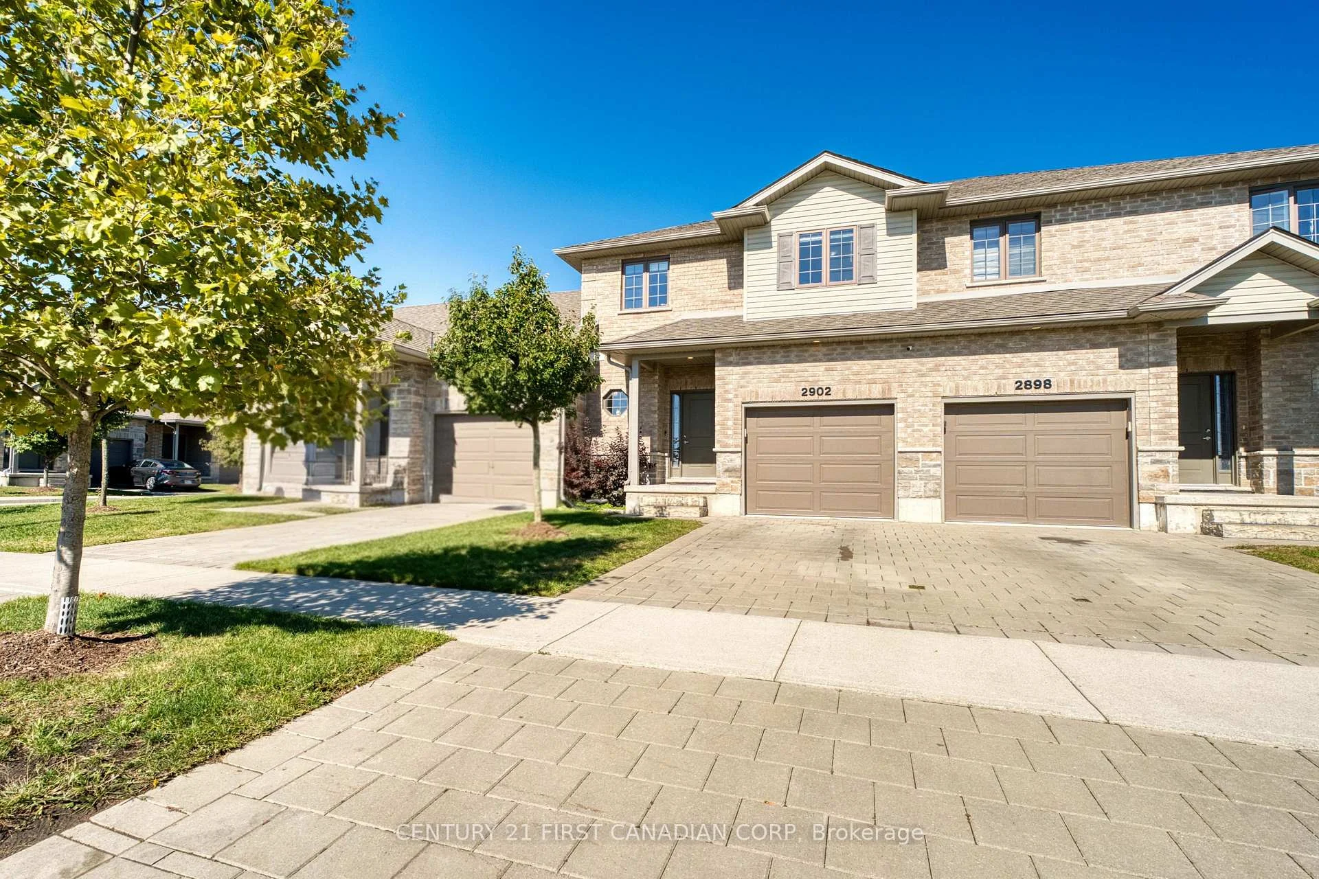 Photo 3 of Unit 47, 2902 Tokala Trail, London, North S — HOMEH