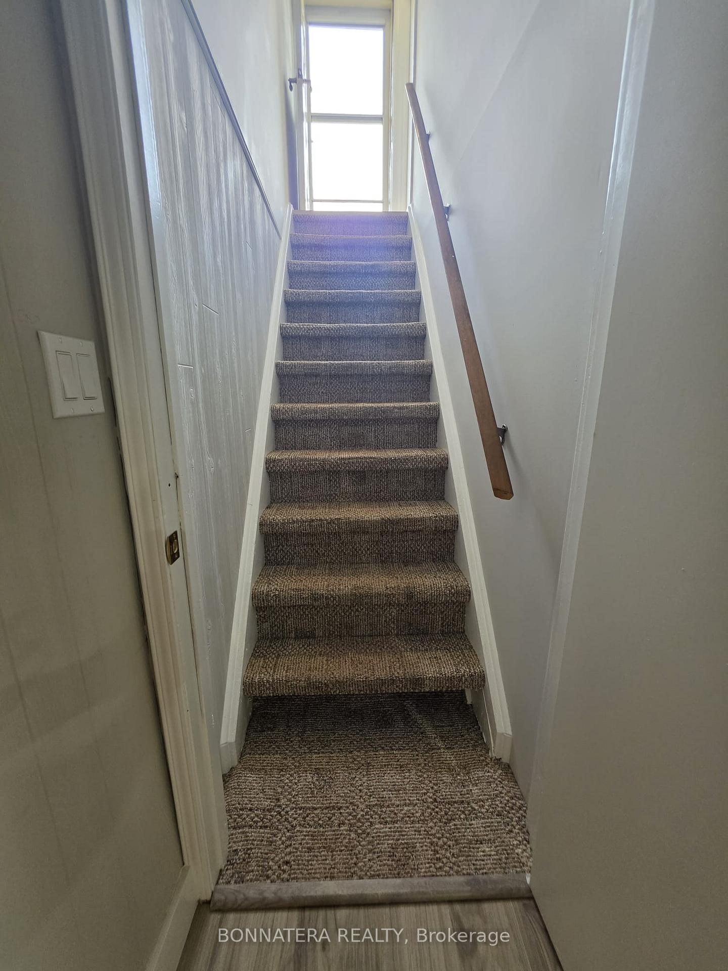 Photo 2 of 14 Northwood Drive, Brampton, Northwood Park — HOMEH