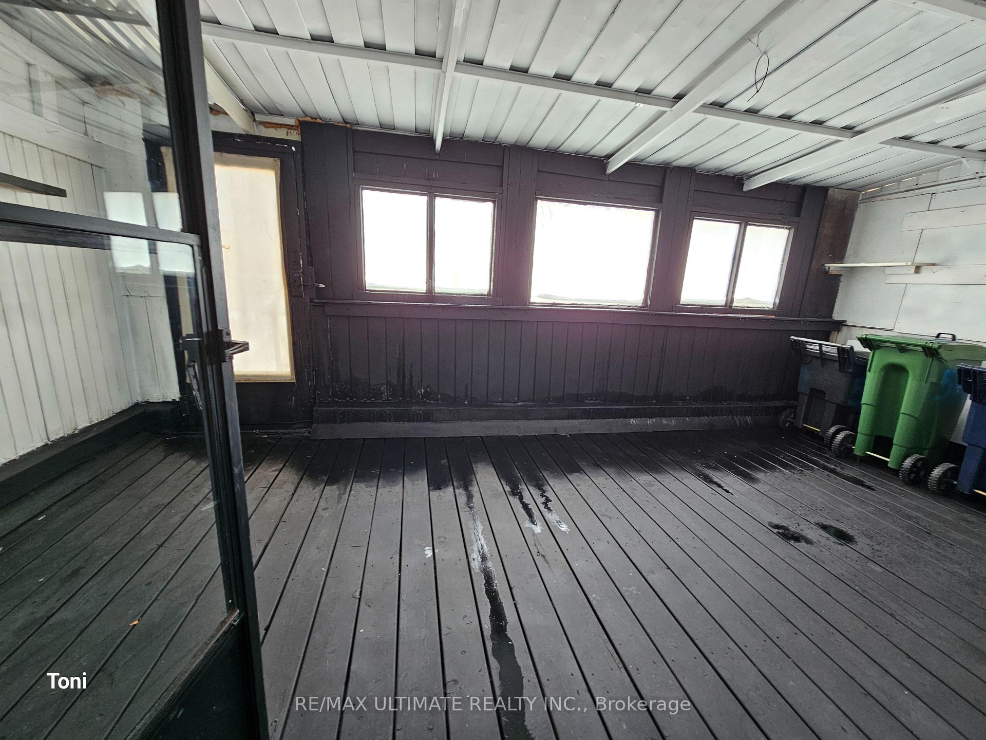 Photo 6 of Unit 2nd floor, 568 Rogers Road, Toronto, Keelesdale-Eglinton West — HOMEH