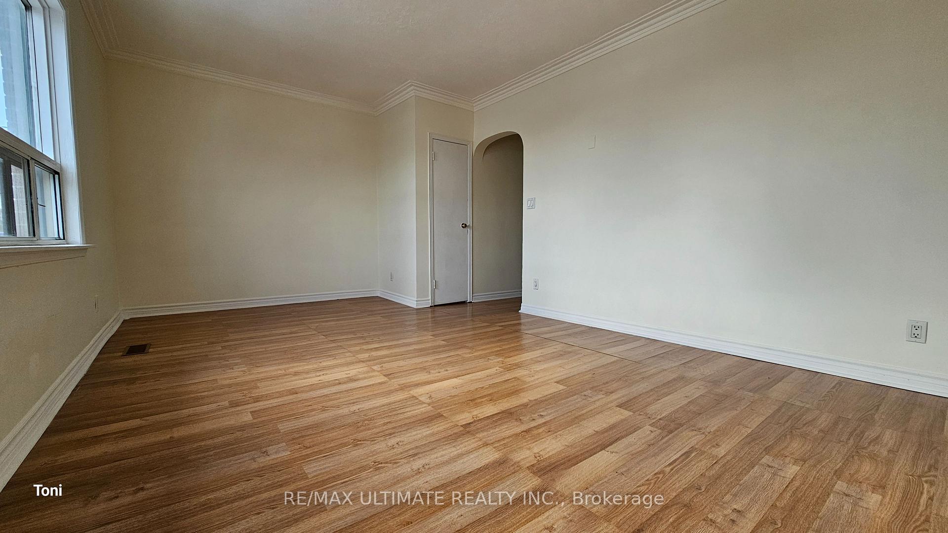 Photo 22 of Unit 2nd floor, 568 Rogers Road, Toronto, Keelesdale-Eglinton West — HOMEH