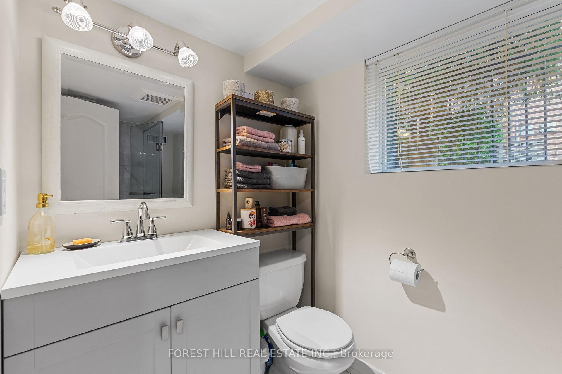 Photo 7 of Unit Lower, 53 Meadowbank Road, Etobicoke, Islington-City Centre West — HOMEH