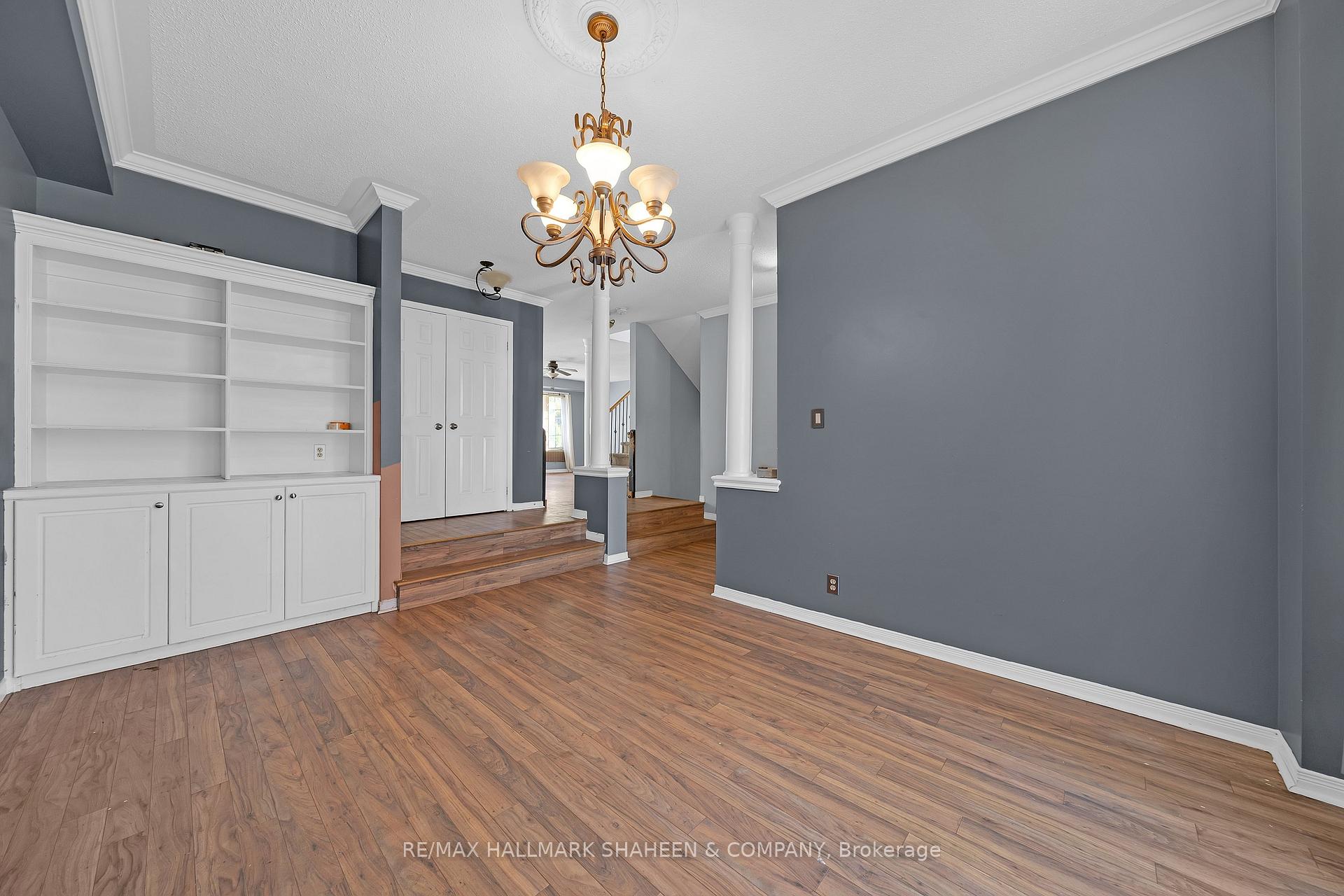 Photo 5 of 1529 Skyview Street, Oshawa, Taunton — HOMEH