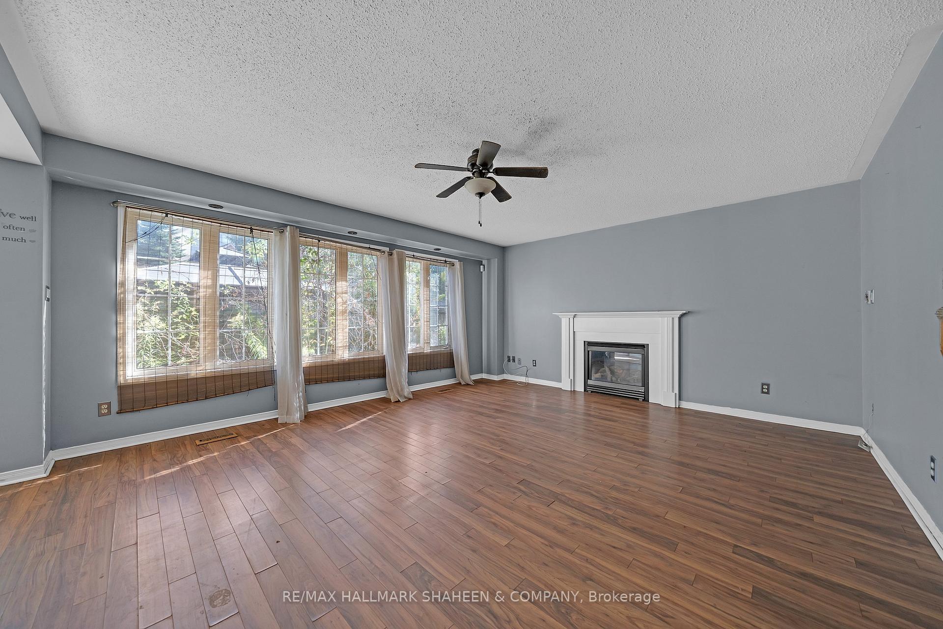 Photo 6 of 1529 Skyview Street, Oshawa, Taunton — HOMEH