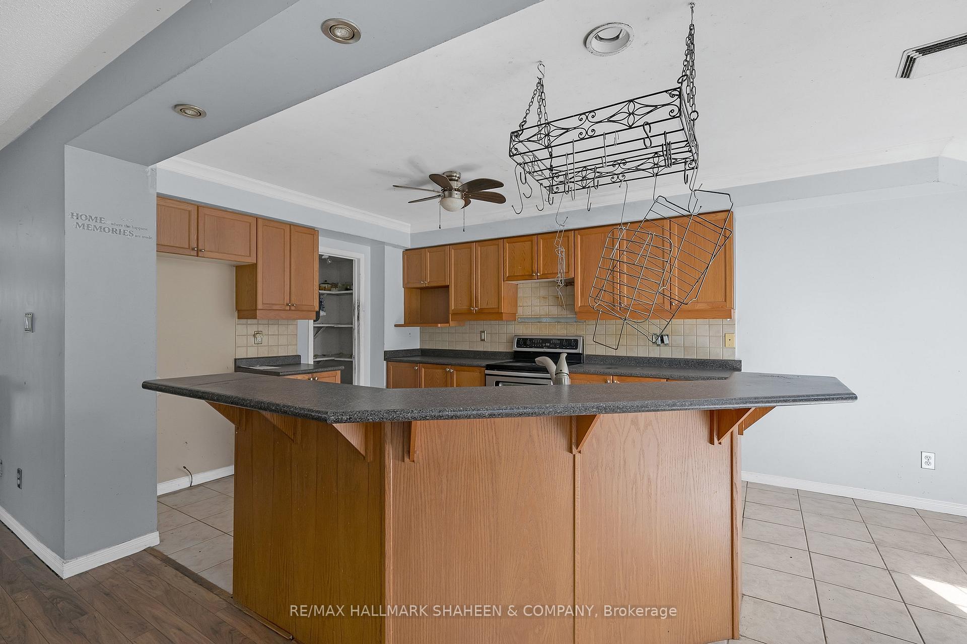 Photo 10 of 1529 Skyview Street, Oshawa, Taunton — HOMEH