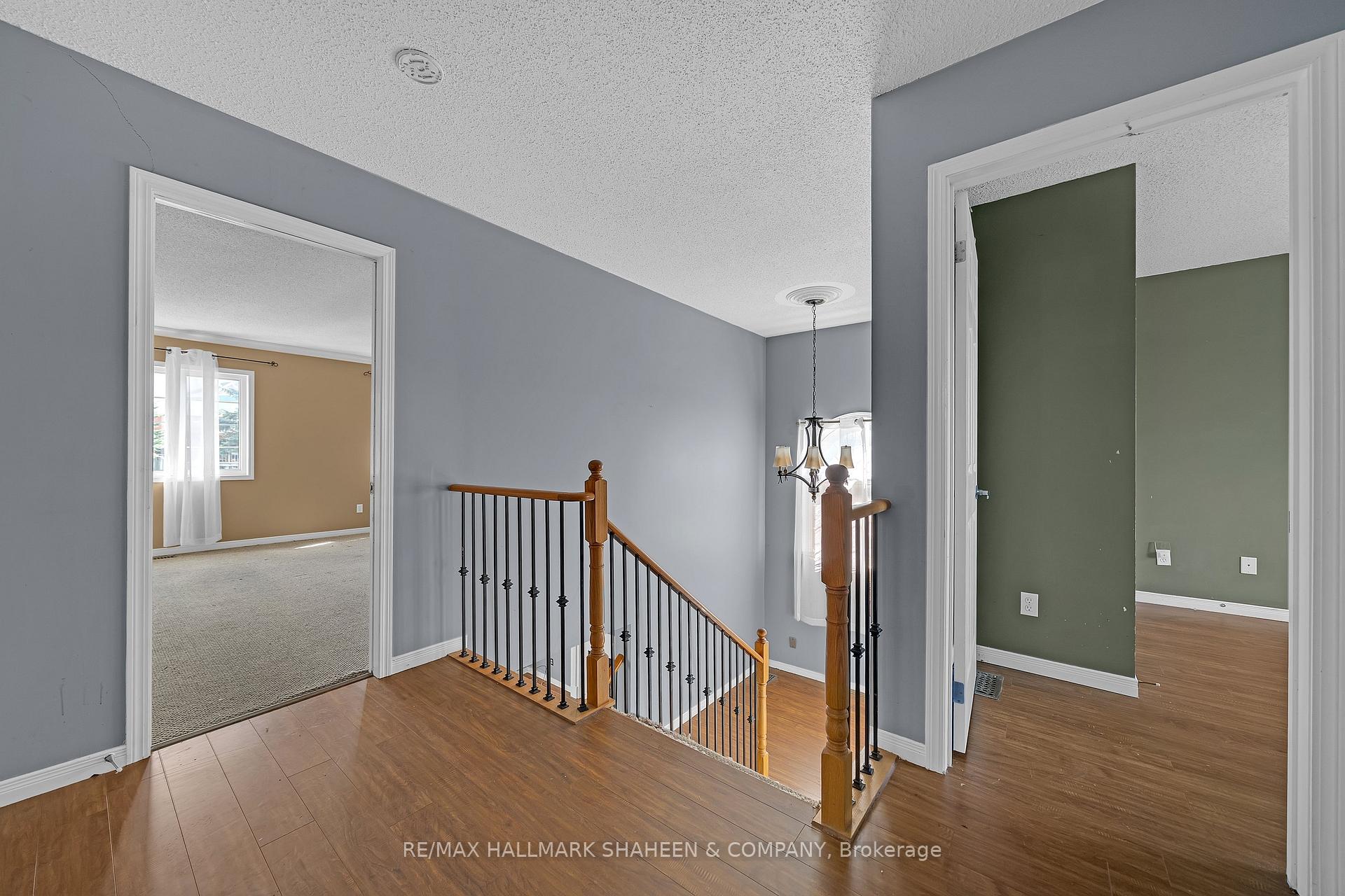 Photo 17 of 1529 Skyview Street, Oshawa, Taunton — HOMEH