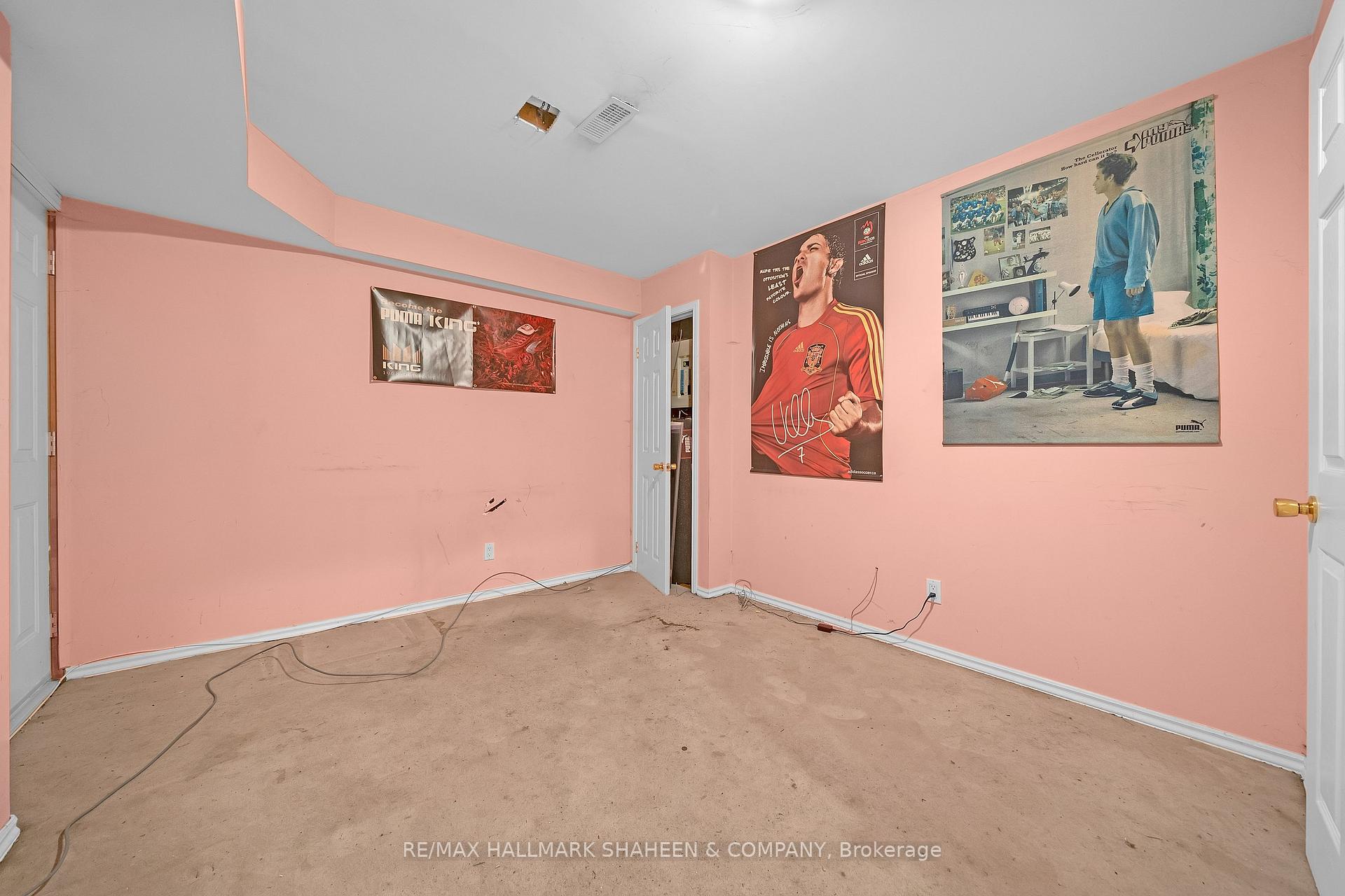 Photo 36 of 1529 Skyview Street, Oshawa, Taunton — HOMEH