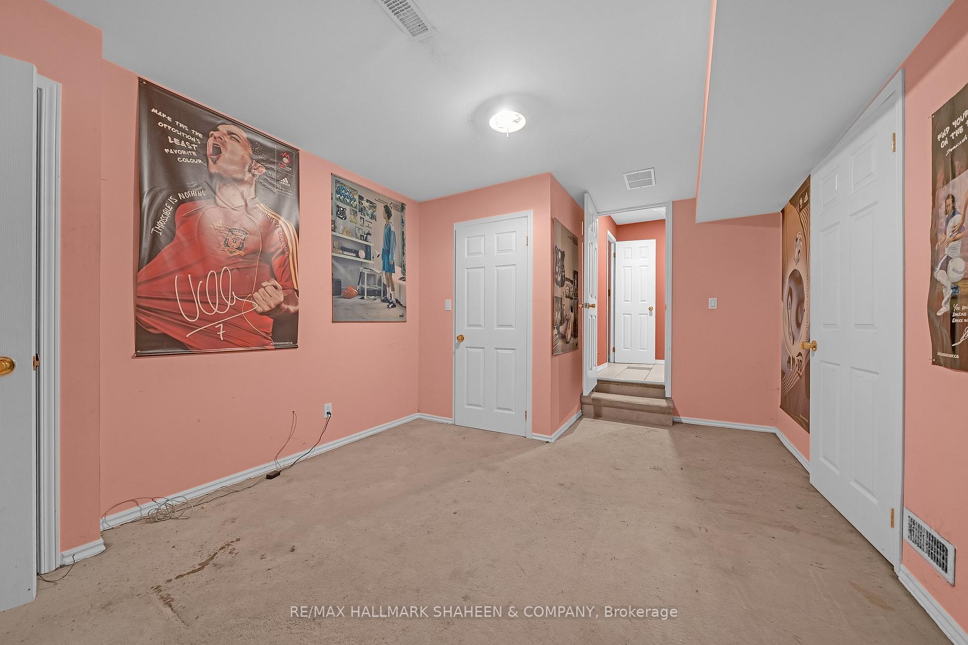 Photo 37 of 1529 Skyview Street, Oshawa, Taunton — HOMEH