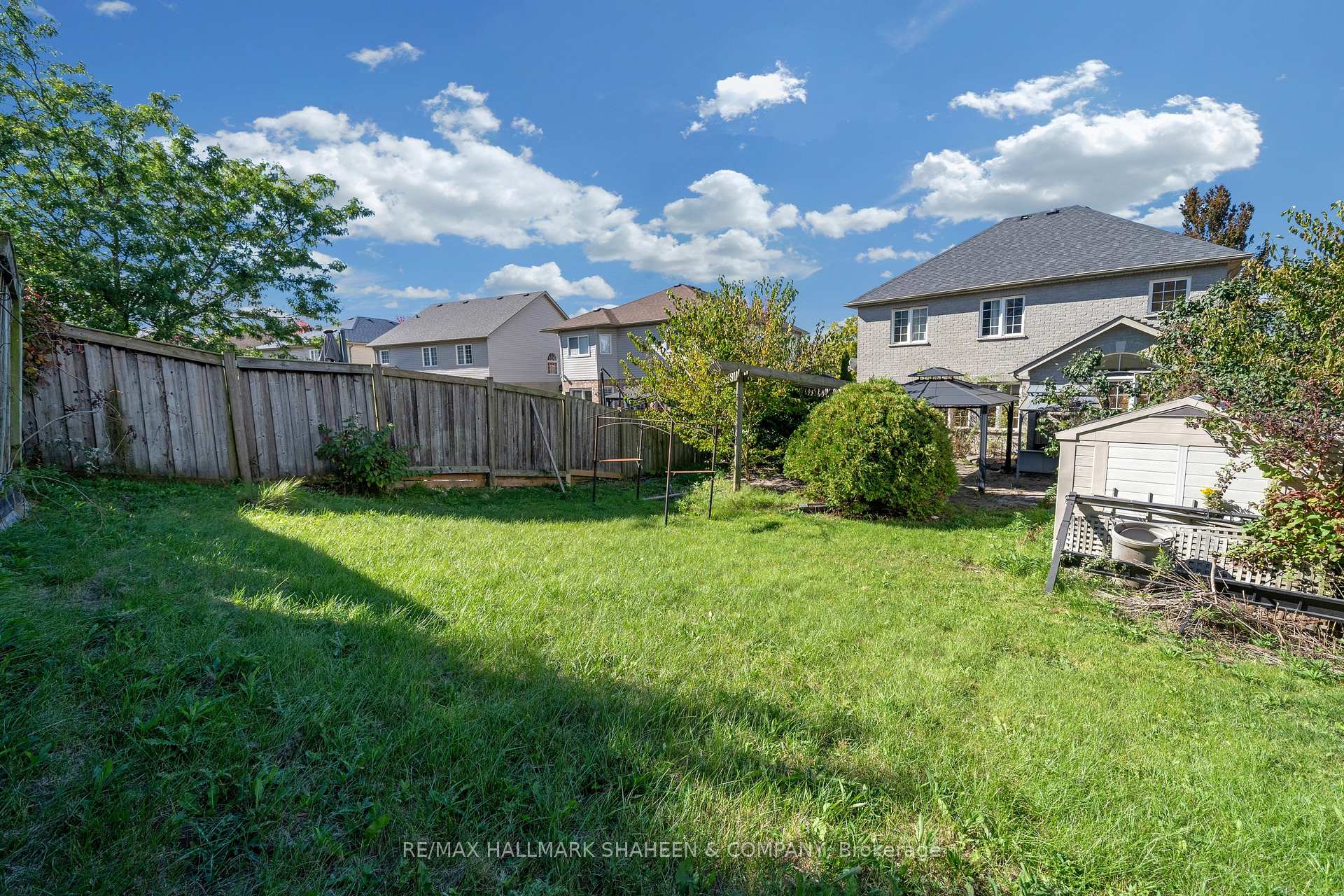 Photo 45 of 1529 Skyview Street, Oshawa, Taunton — HOMEH