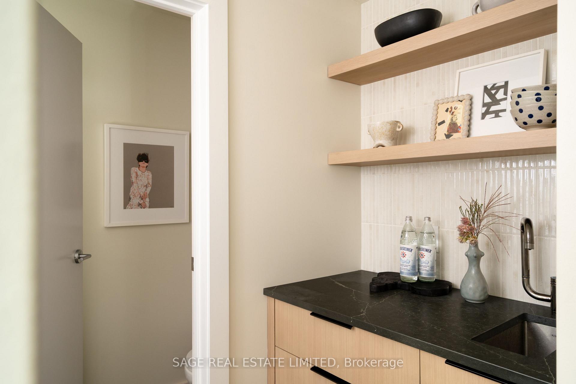 Photo 12 of 15 Crocker Avenue, Toronto, Trinity-Bellwoods — HOMEH