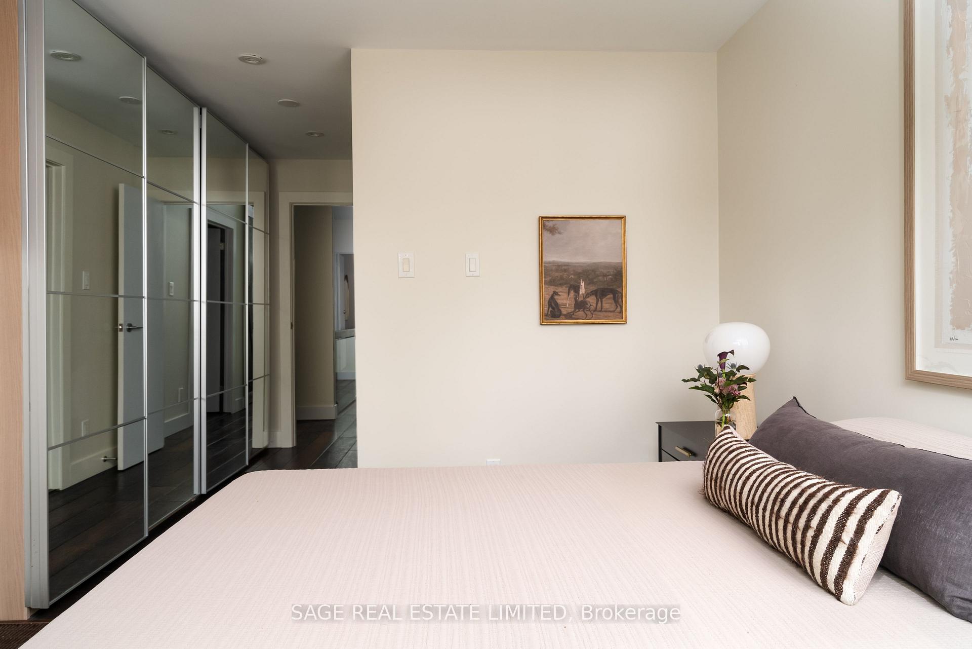 Photo 19 of 15 Crocker Avenue, Toronto, Trinity-Bellwoods — HOMEH