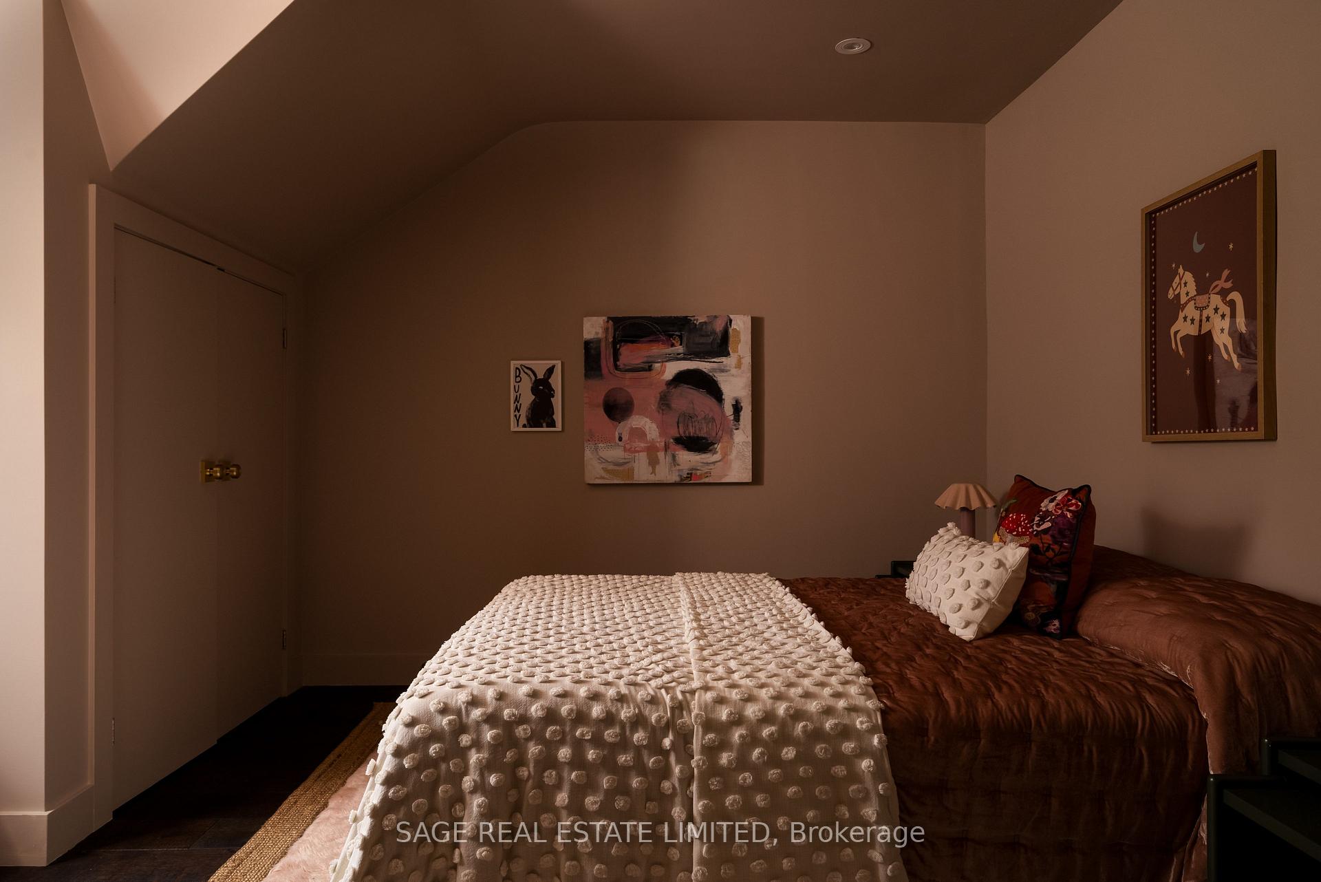 Photo 29 of 15 Crocker Avenue, Toronto, Trinity-Bellwoods — HOMEH