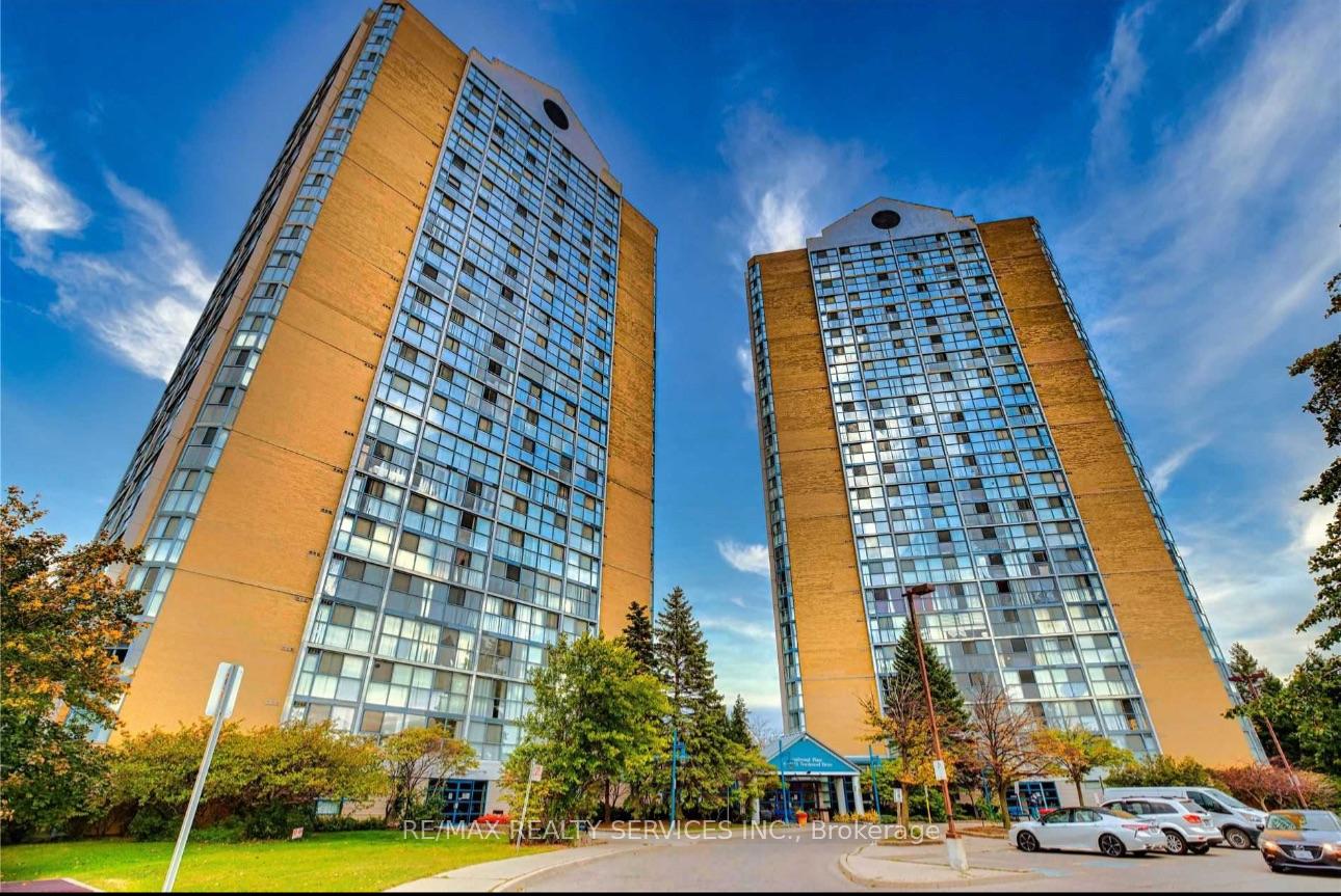 Photo of Unit 502, 25 Trailwood Drive