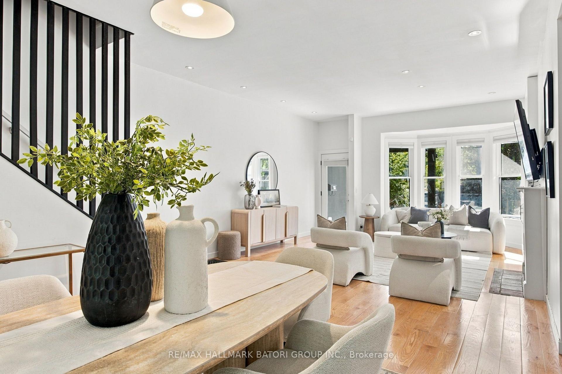 Photo 7 of 128 Wells Street, Toronto, The Annex — HOMEH