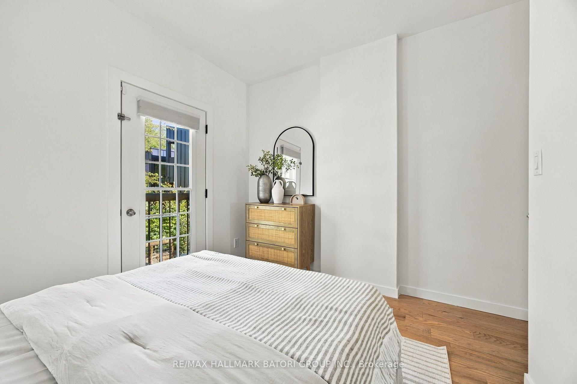 Photo 25 of 128 Wells Street, Toronto, The Annex — HOMEH
