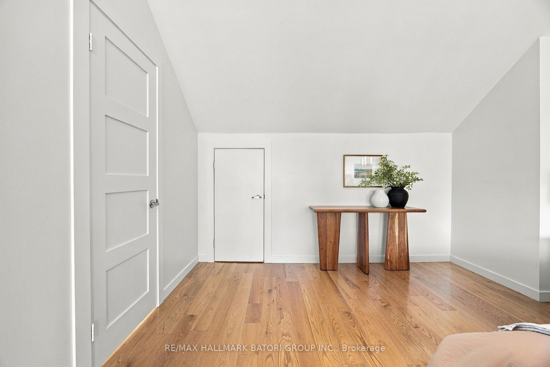 Photo 34 of 128 Wells Street, Toronto, The Annex — HOMEH
