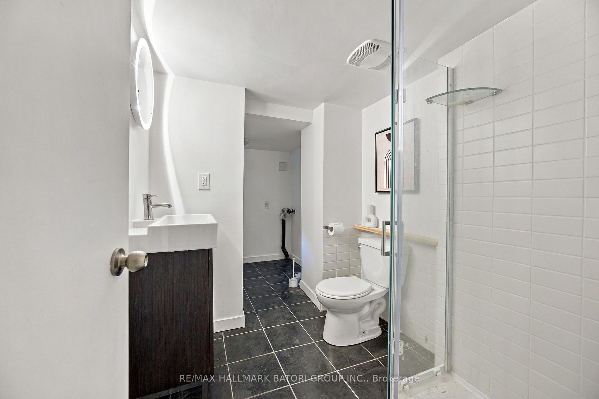 Photo 38 of 128 Wells Street, Toronto, The Annex — HOMEH