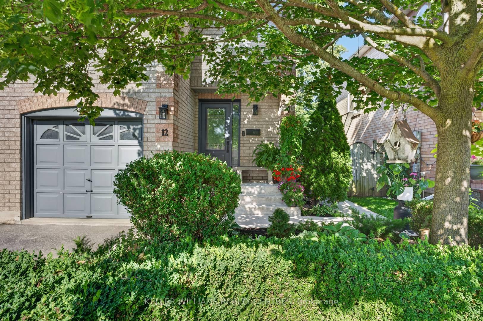 Photo of 12 Lancaster Court