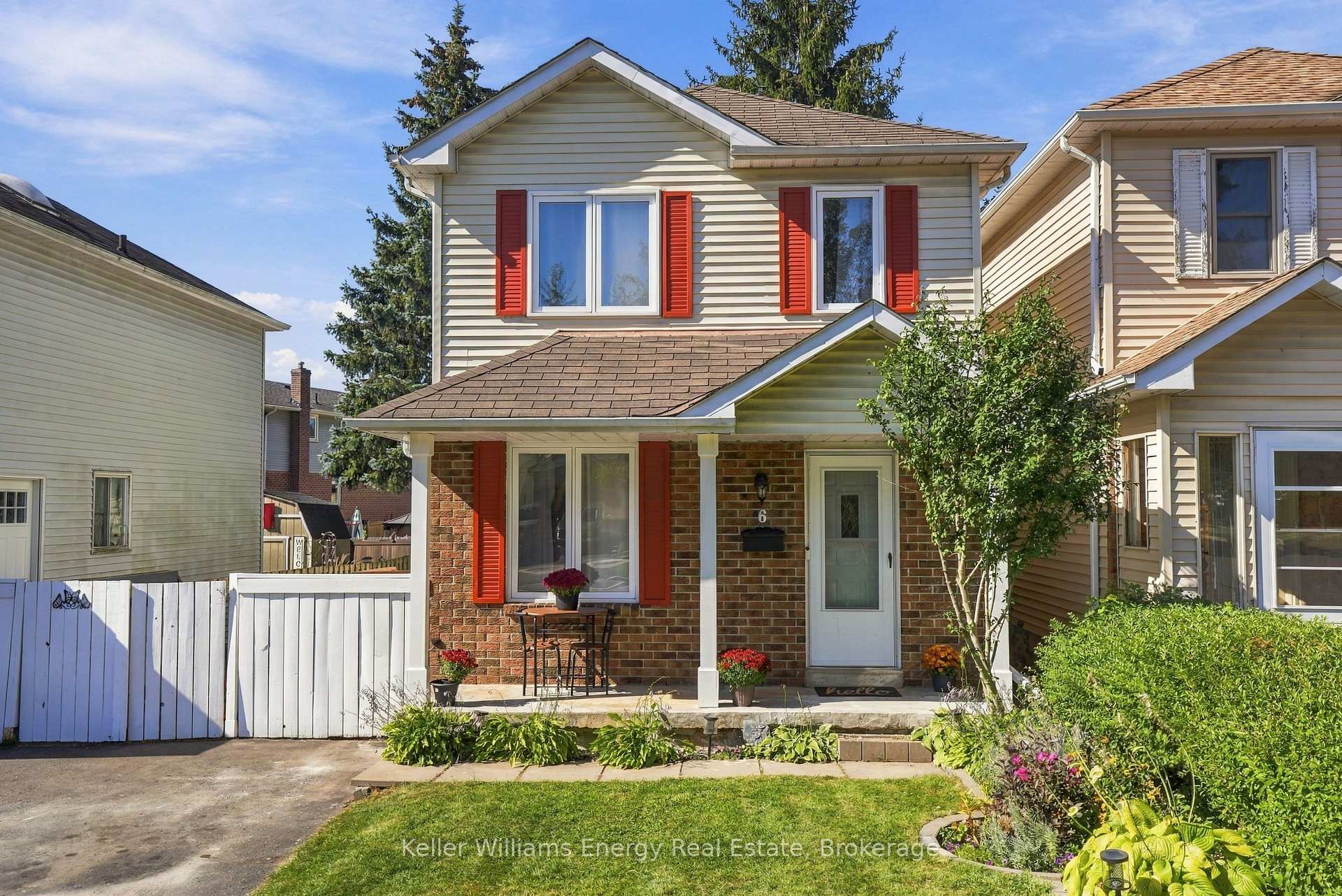 Photo of 6 Overbank Drive