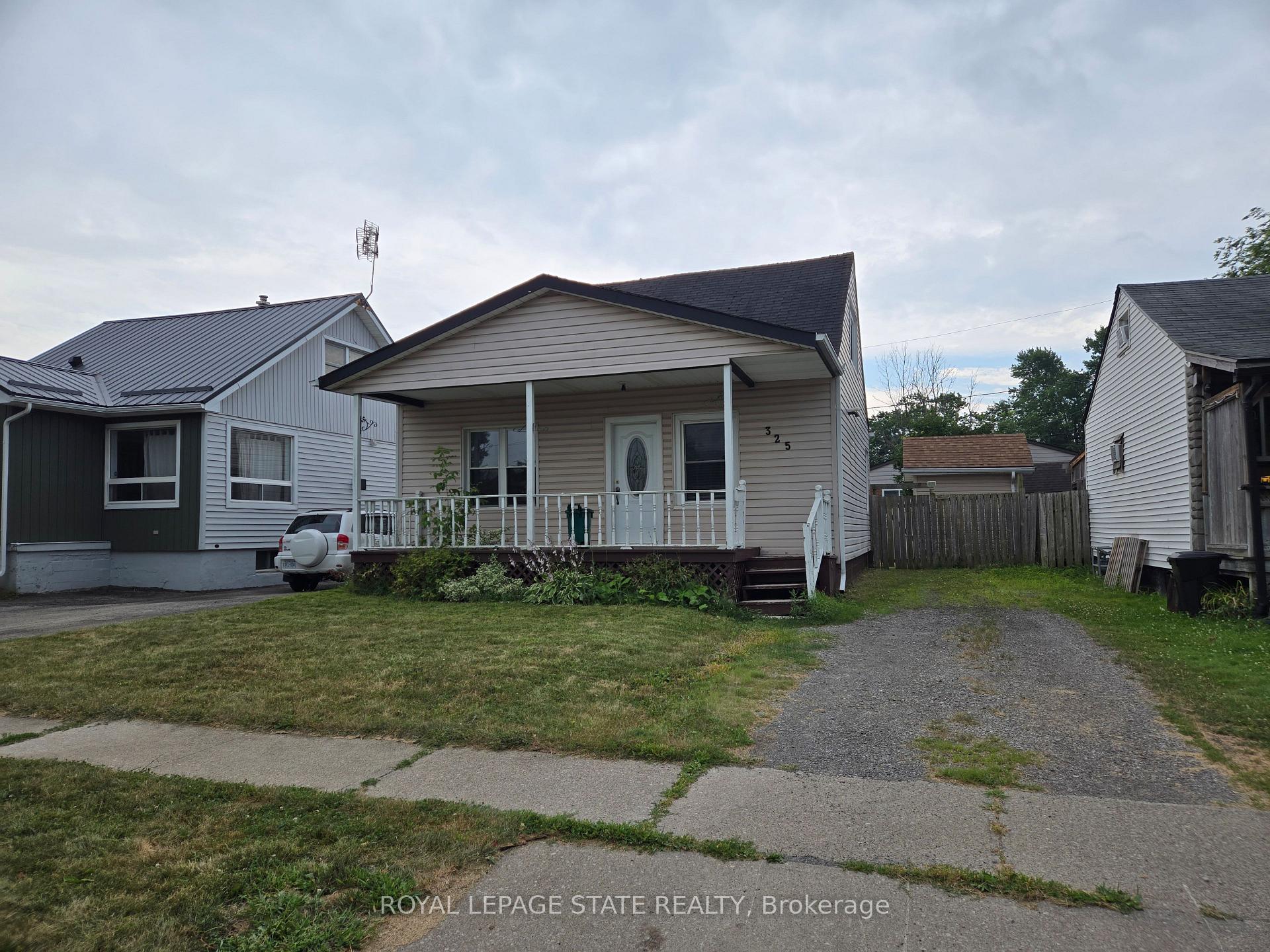 Photo of 325 Simpson Avenue