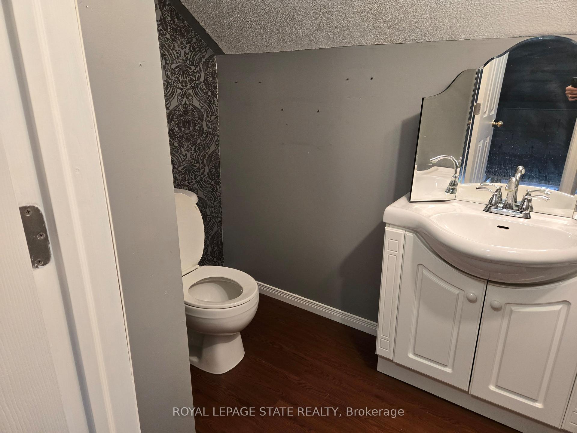 Photo 12 of 325 Simpson Avenue, Welland, Lincoln/Crowland — HOMEH