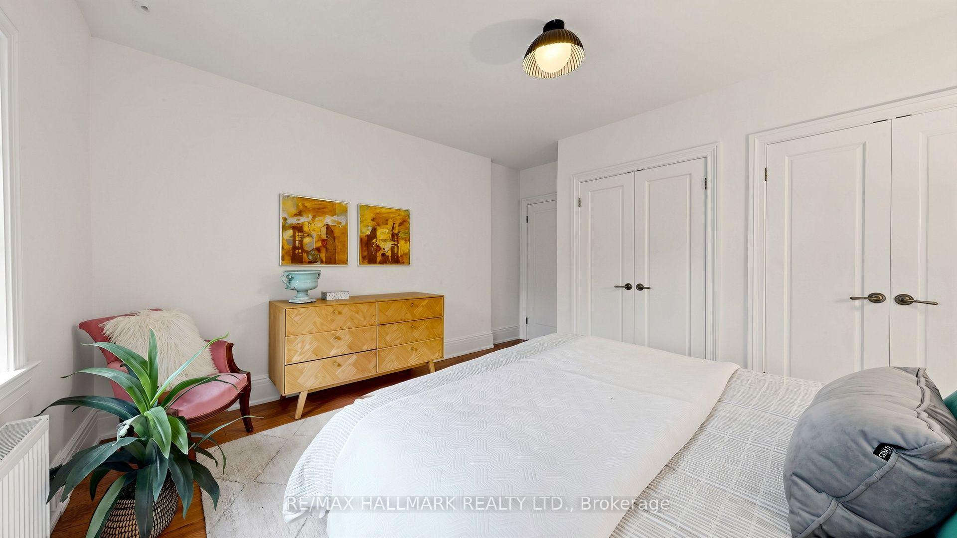 Photo 34 of 12 Ancroft Place, Toronto, Rosedale-Moore Park — HOMEH