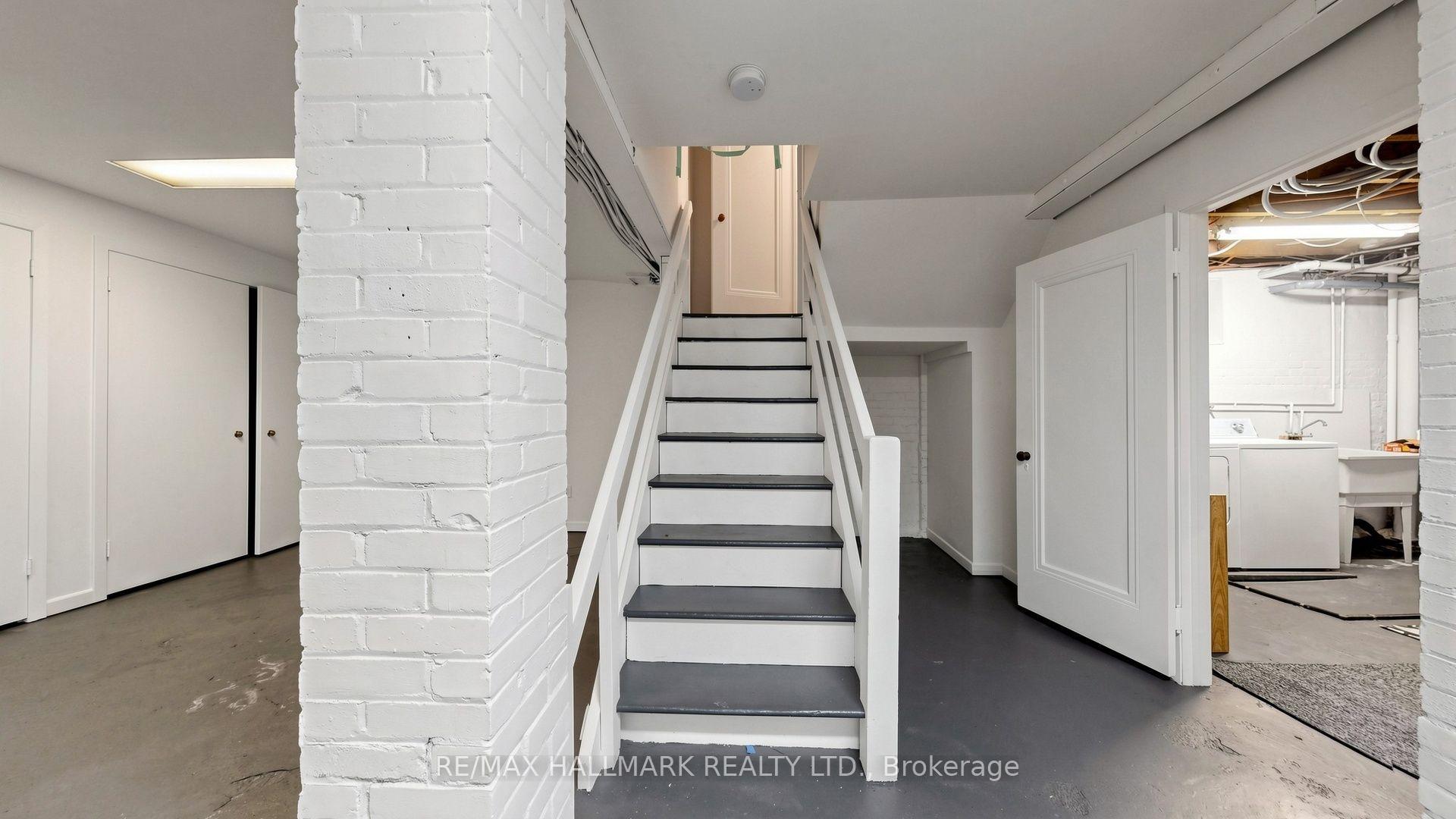 Photo 36 of 12 Ancroft Place, Toronto, Rosedale-Moore Park — HOMEH