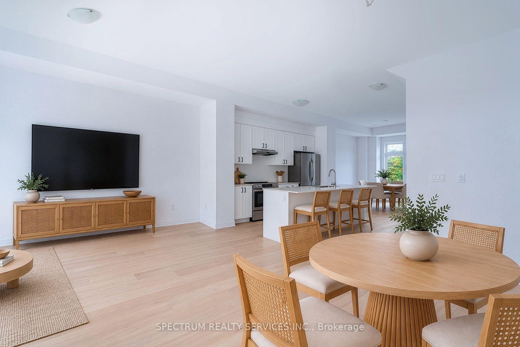 Photo 11 of 110 De La Roche Drive, Vaughan, Vellore Village — HOMEH