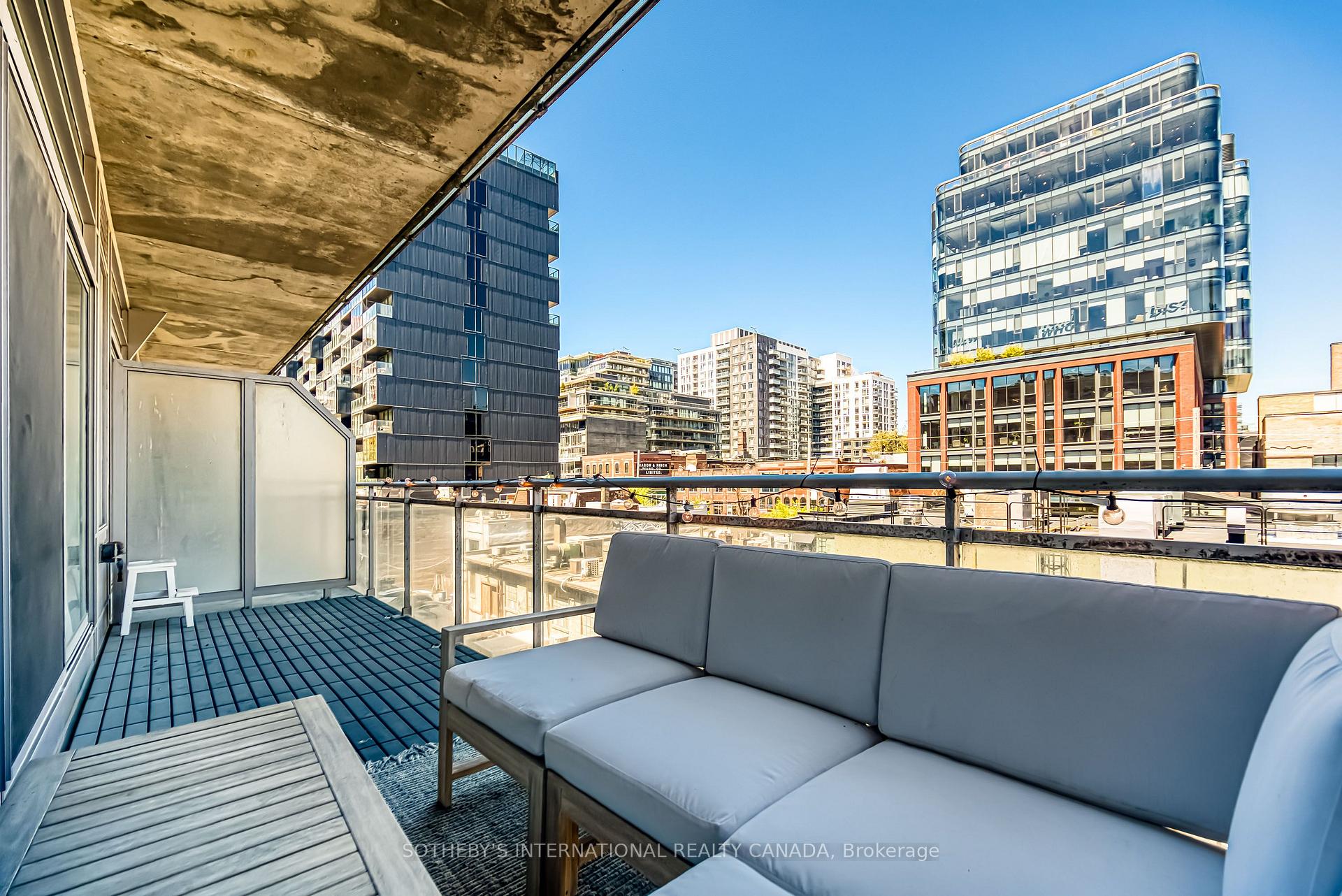 Photo 23 of 66 Portland Street, Toronto, Waterfront Communities — HOMEH