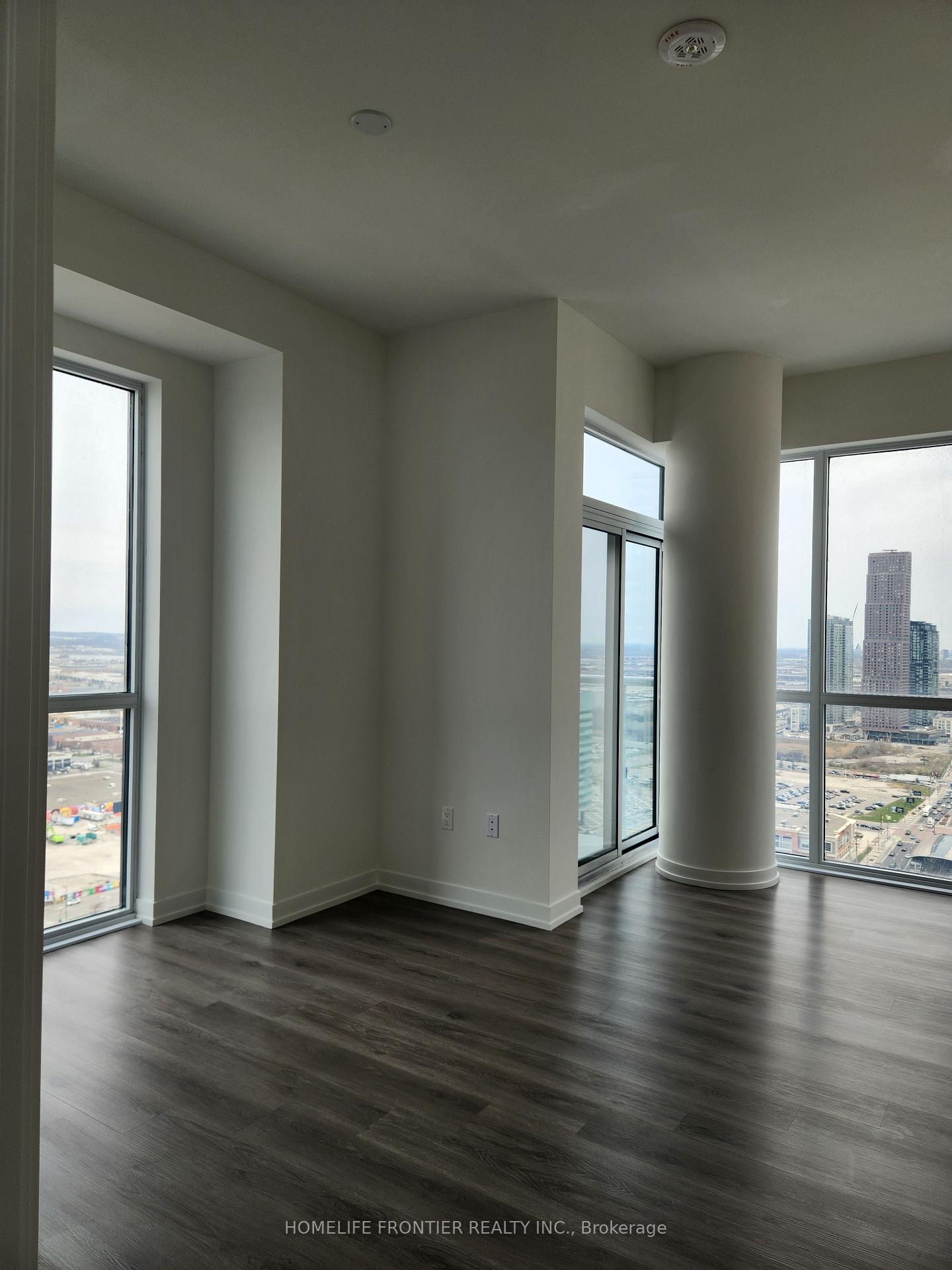 Photo 14 of Unit 3612, 225 Commerce Street, Vaughan, Vaughan Corporate Centre — HOMEH