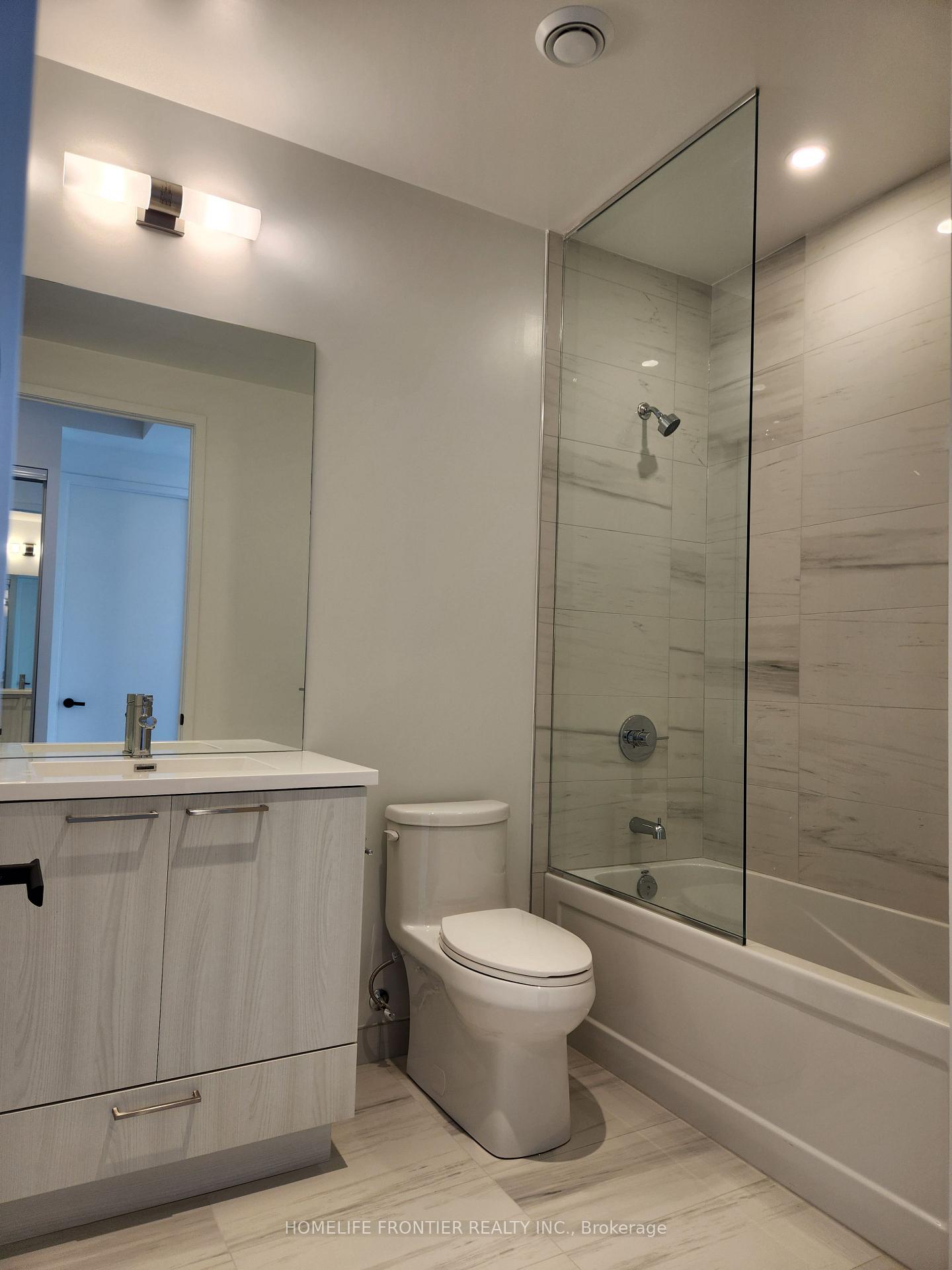 Photo 17 of Unit 3612, 225 Commerce Street, Vaughan, Vaughan Corporate Centre — HOMEH