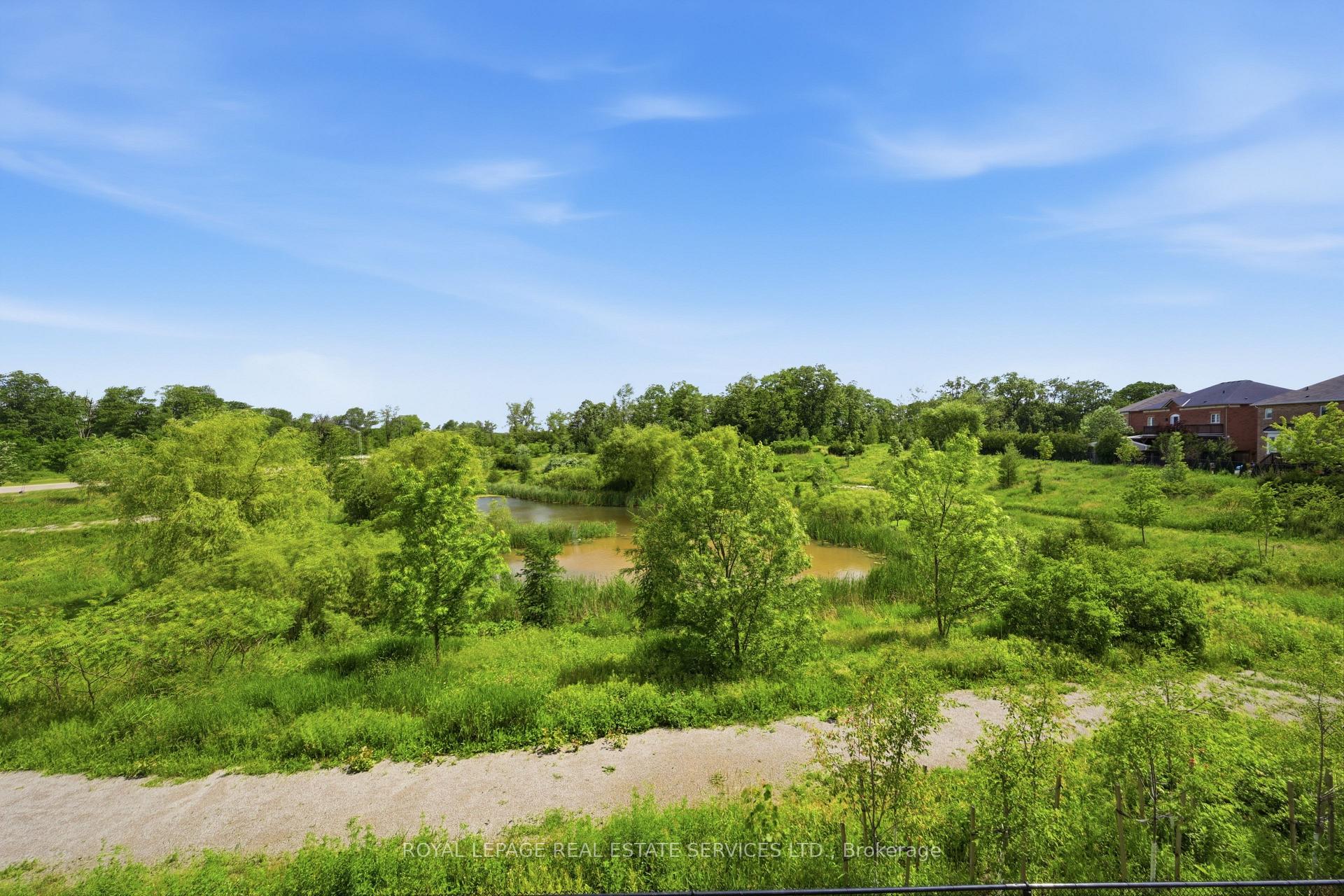 Photo 18 of 58 Borers Creek Circle, Hamilton, Waterdown — HOMEH