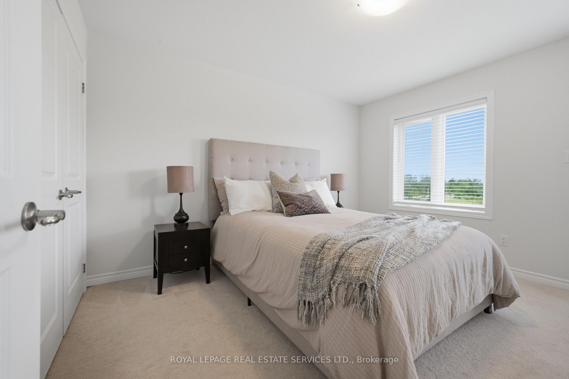Photo 28 of 58 Borers Creek Circle, Hamilton, Waterdown — HOMEH