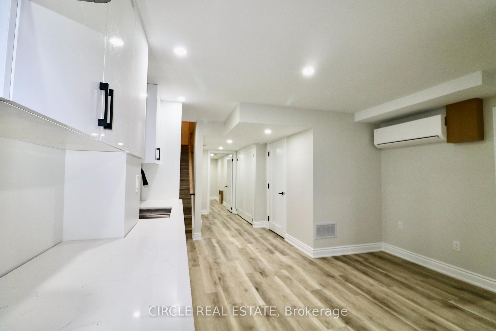 Photo 4 of Unit 1, 59 Phoenix Boulevard, Barrie, Rural Barrie Southeast — HOMEH
