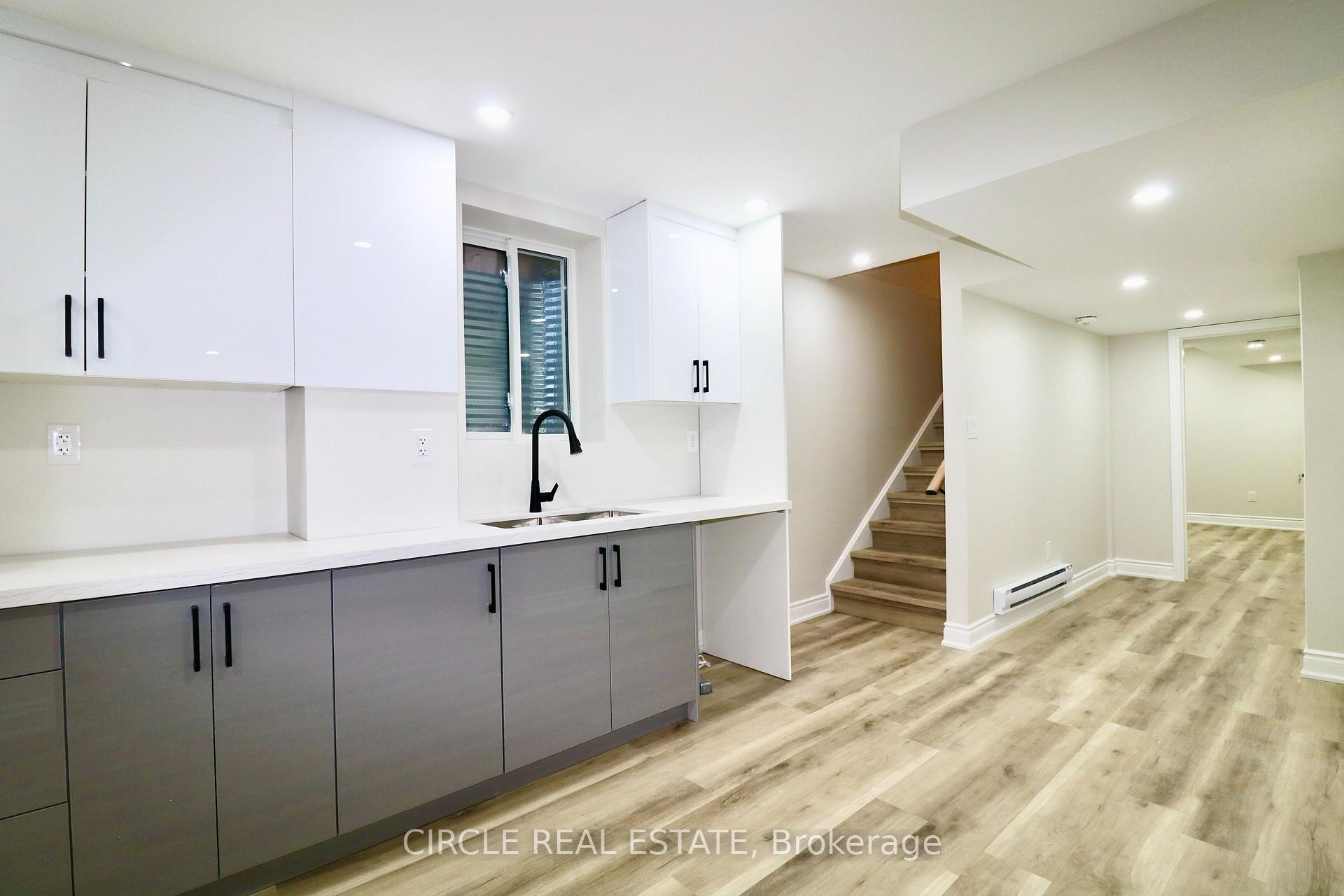 Photo 5 of Unit 1, 59 Phoenix Boulevard, Barrie, Rural Barrie Southeast — HOMEH