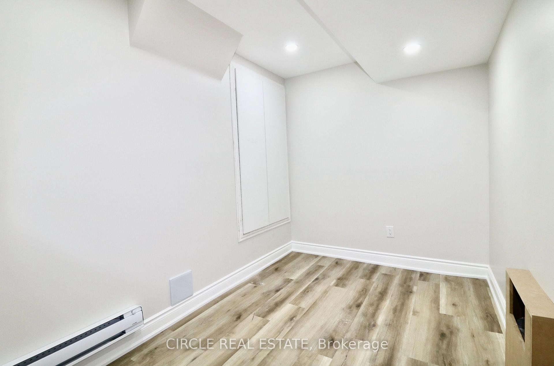 Photo 11 of Unit 1, 59 Phoenix Boulevard, Barrie, Rural Barrie Southeast — HOMEH