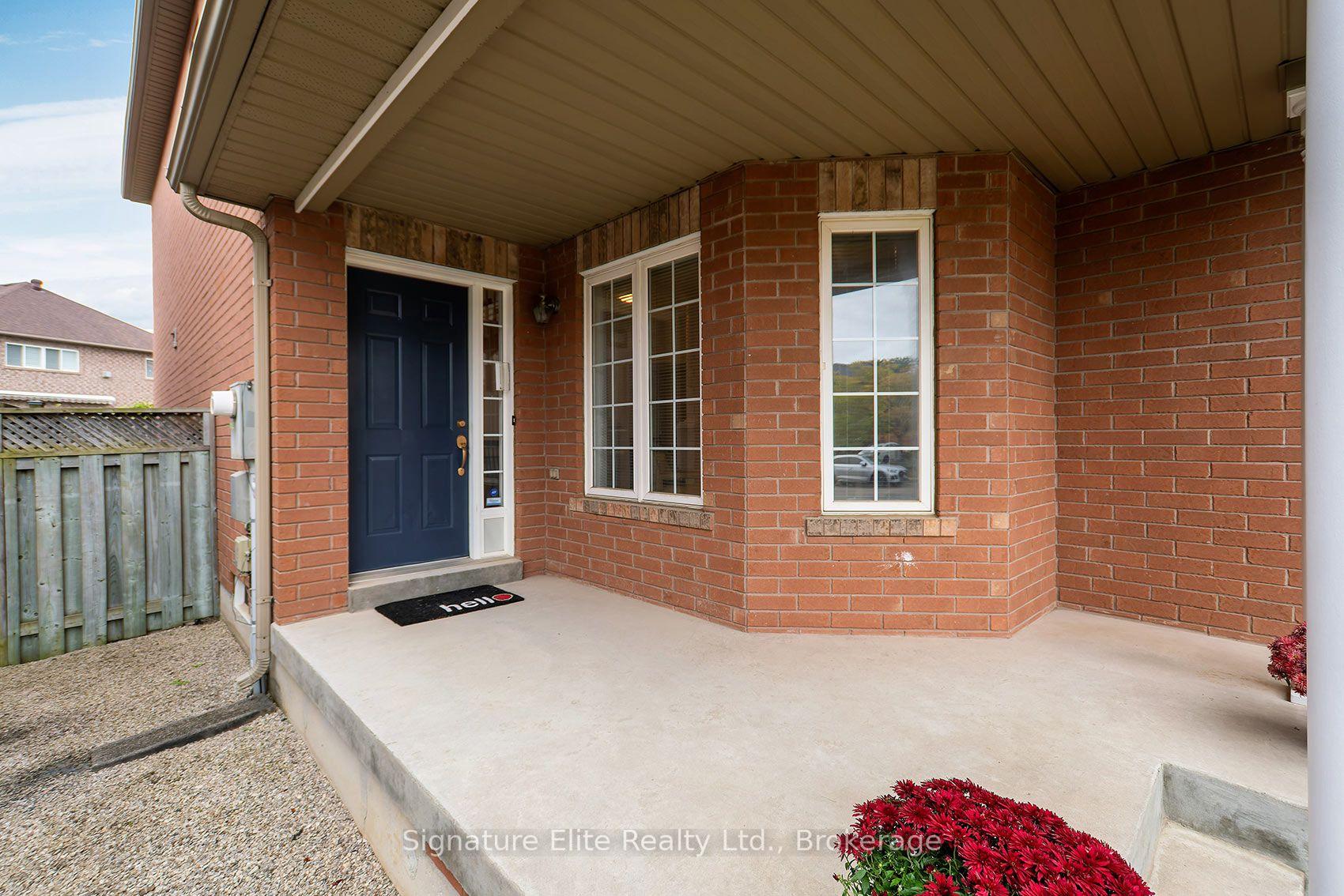 Photo 2 of 48 Humberside Avenue, Brampton, Snelgrove — HOMEH
