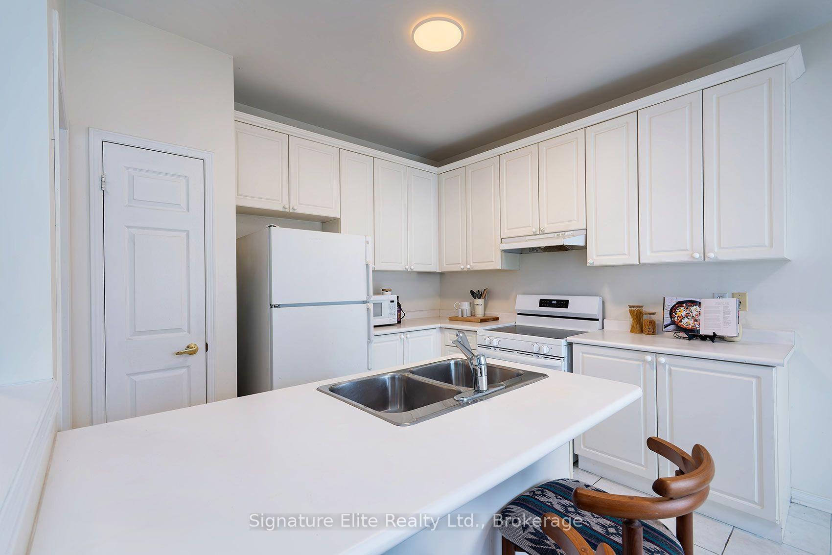 Photo 11 of 48 Humberside Avenue, Brampton, Snelgrove — HOMEH