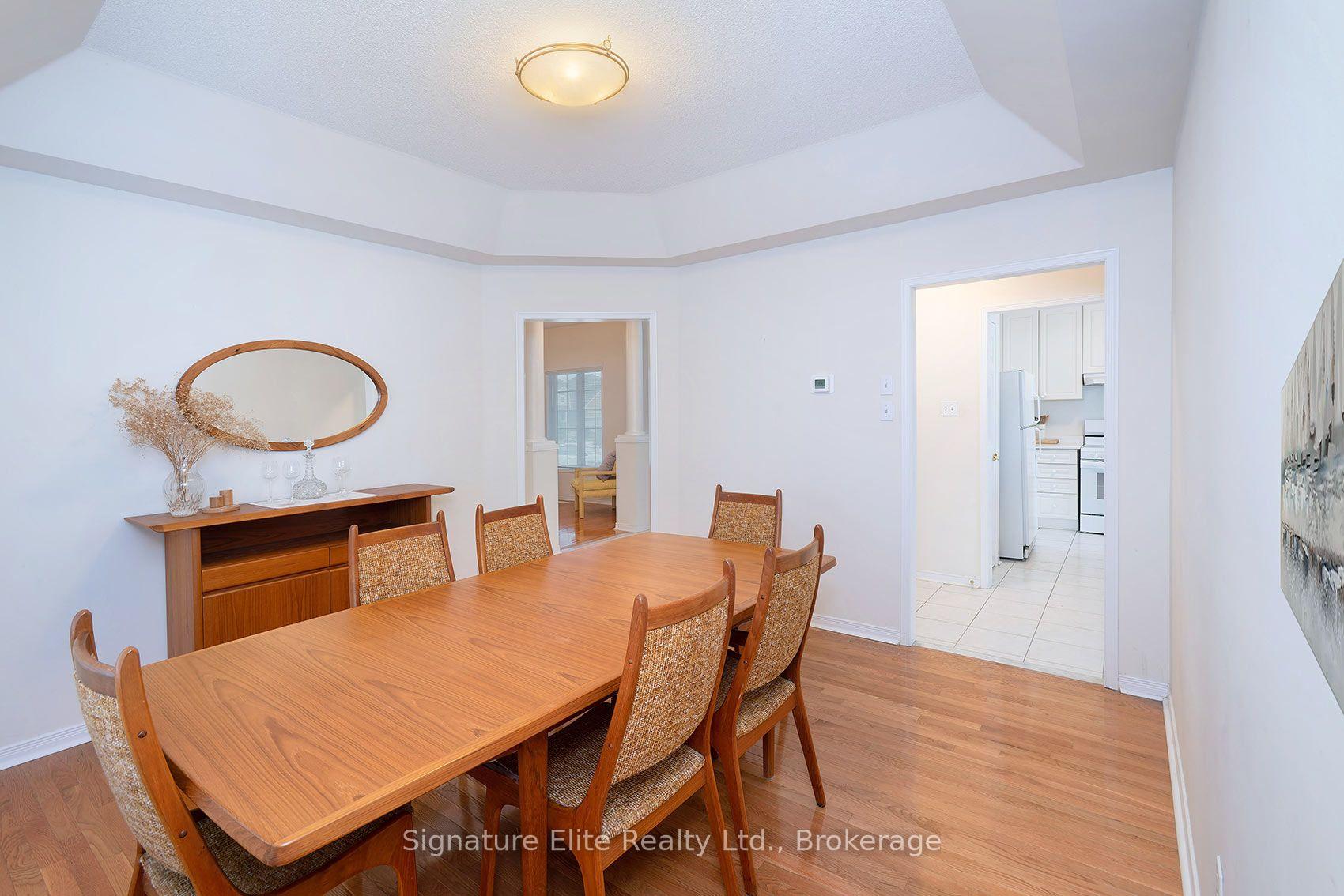 Photo 17 of 48 Humberside Avenue, Brampton, Snelgrove — HOMEH