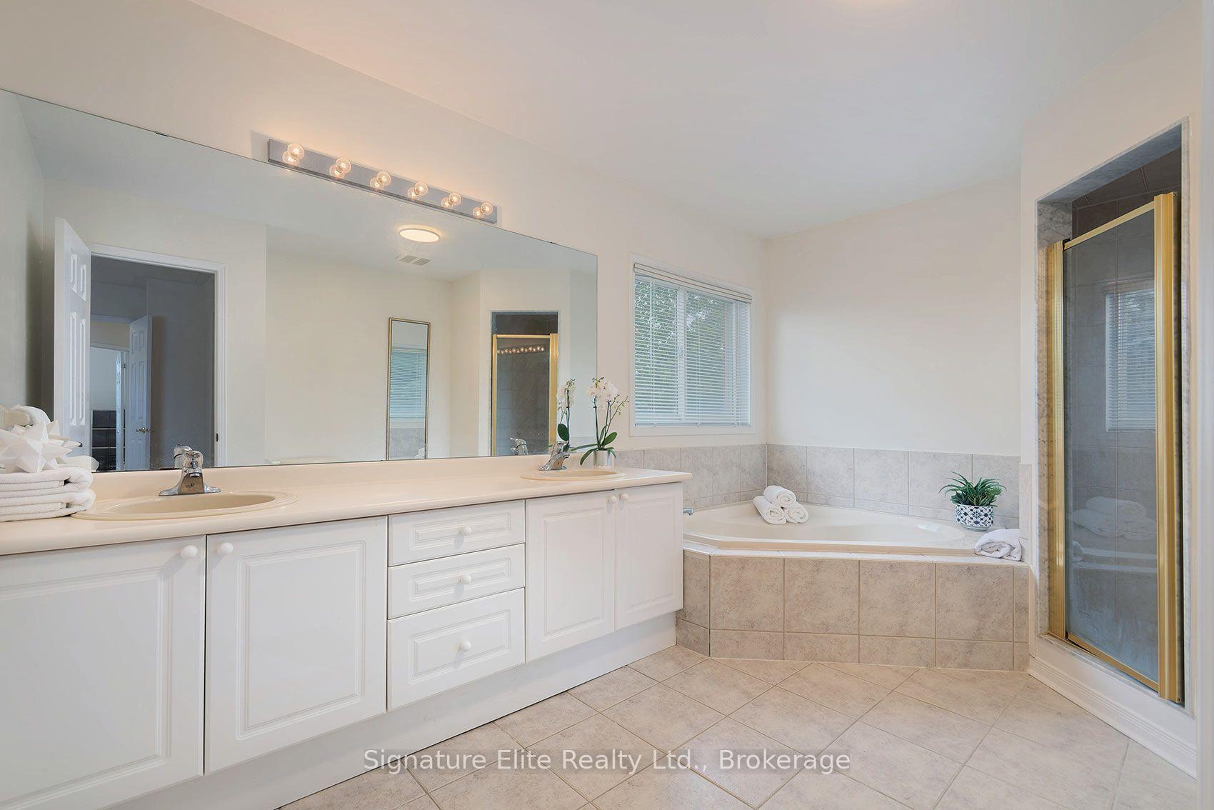 Photo 25 of 48 Humberside Avenue, Brampton, Snelgrove — HOMEH