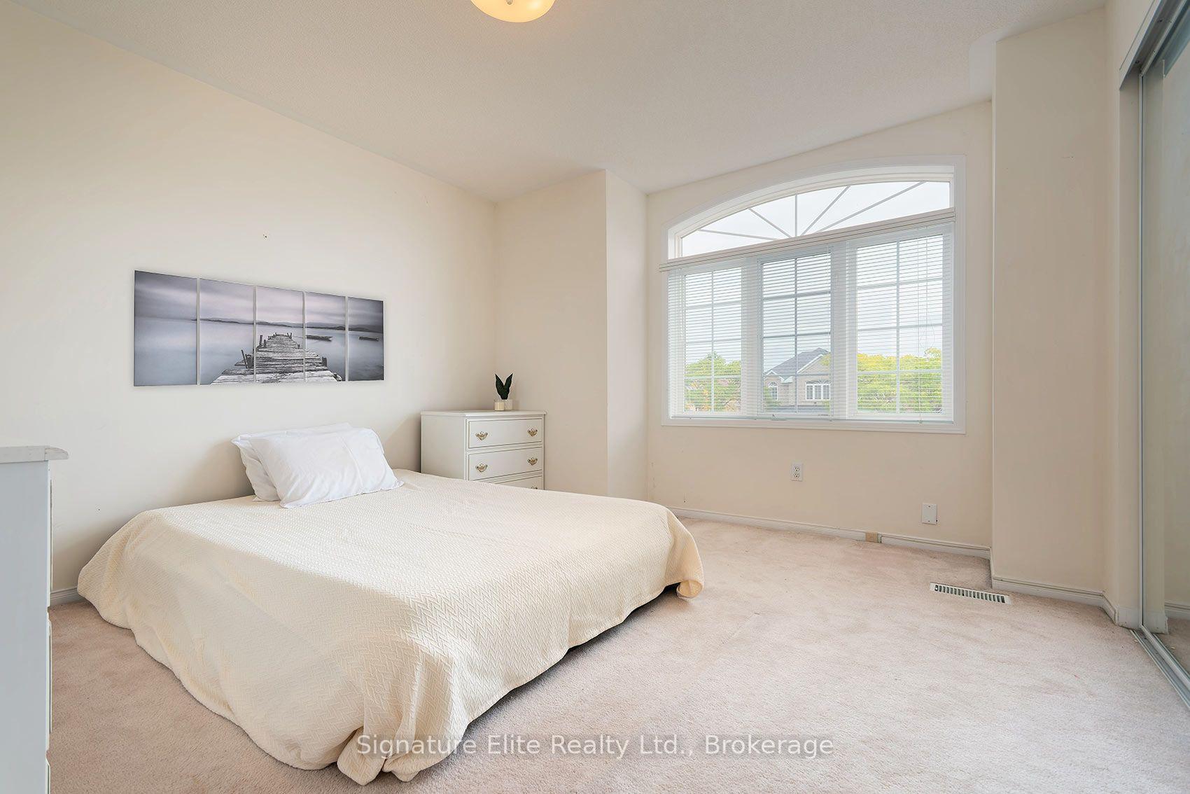 Photo 28 of 48 Humberside Avenue, Brampton, Snelgrove — HOMEH