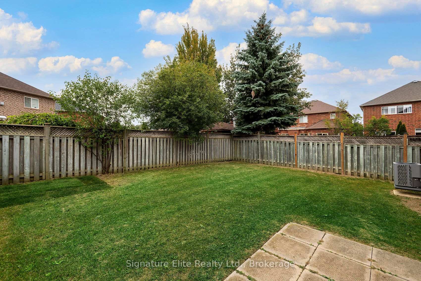Photo 36 of 48 Humberside Avenue, Brampton, Snelgrove — HOMEH