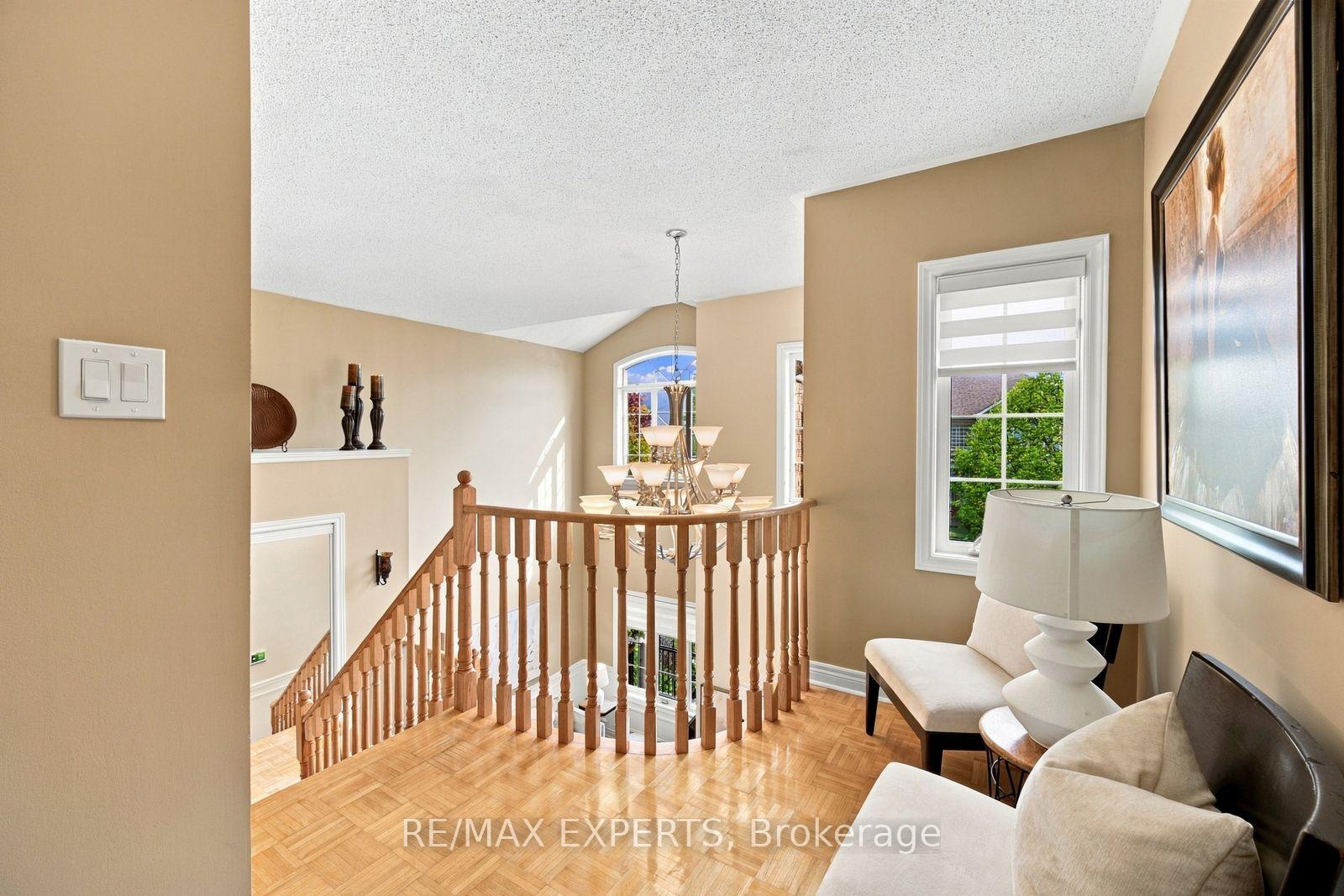 Photo 21 of 75 Keegan Crescent, Vaughan, Sonoma Heights — HOMEH