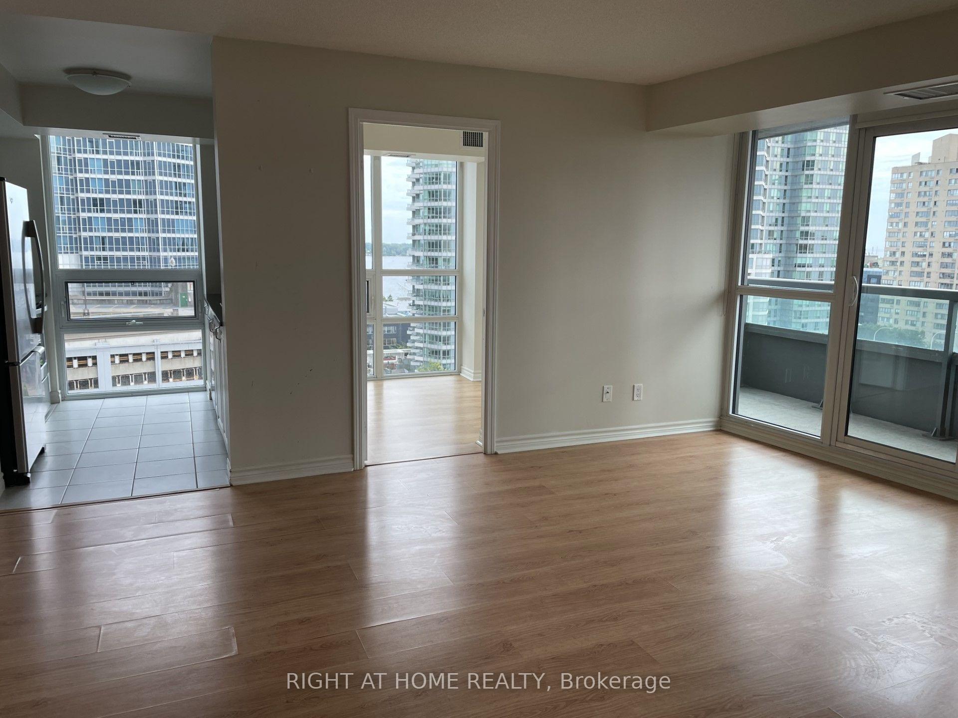 Photo 8 of Unit 1208, 25 Lower Simcoe Street, Toronto, Waterfront Communities — HOMEH