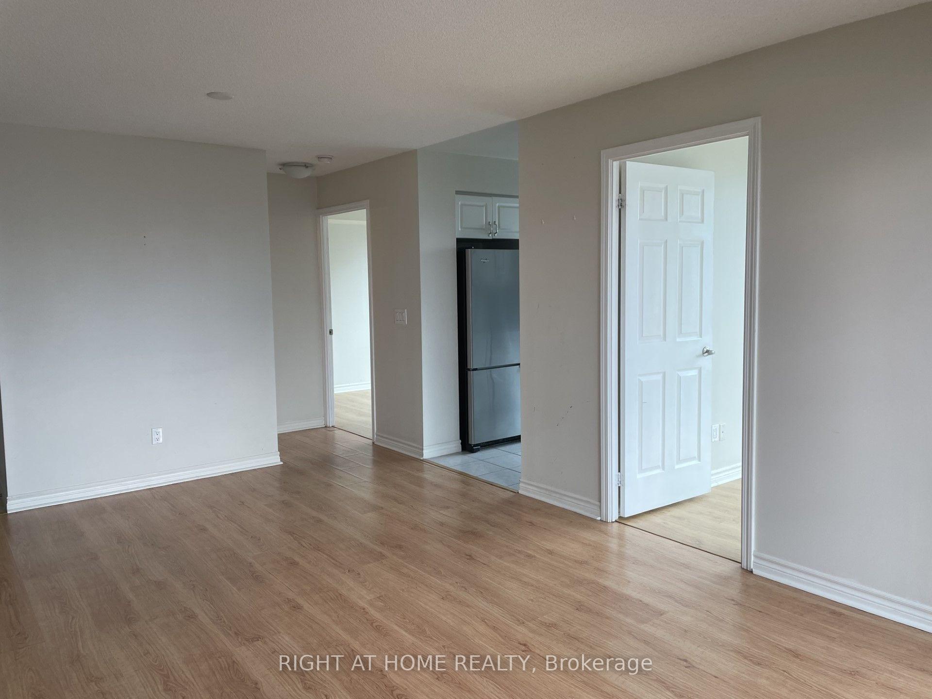 Photo 10 of Unit 1208, 25 Lower Simcoe Street, Toronto, Waterfront Communities — HOMEH