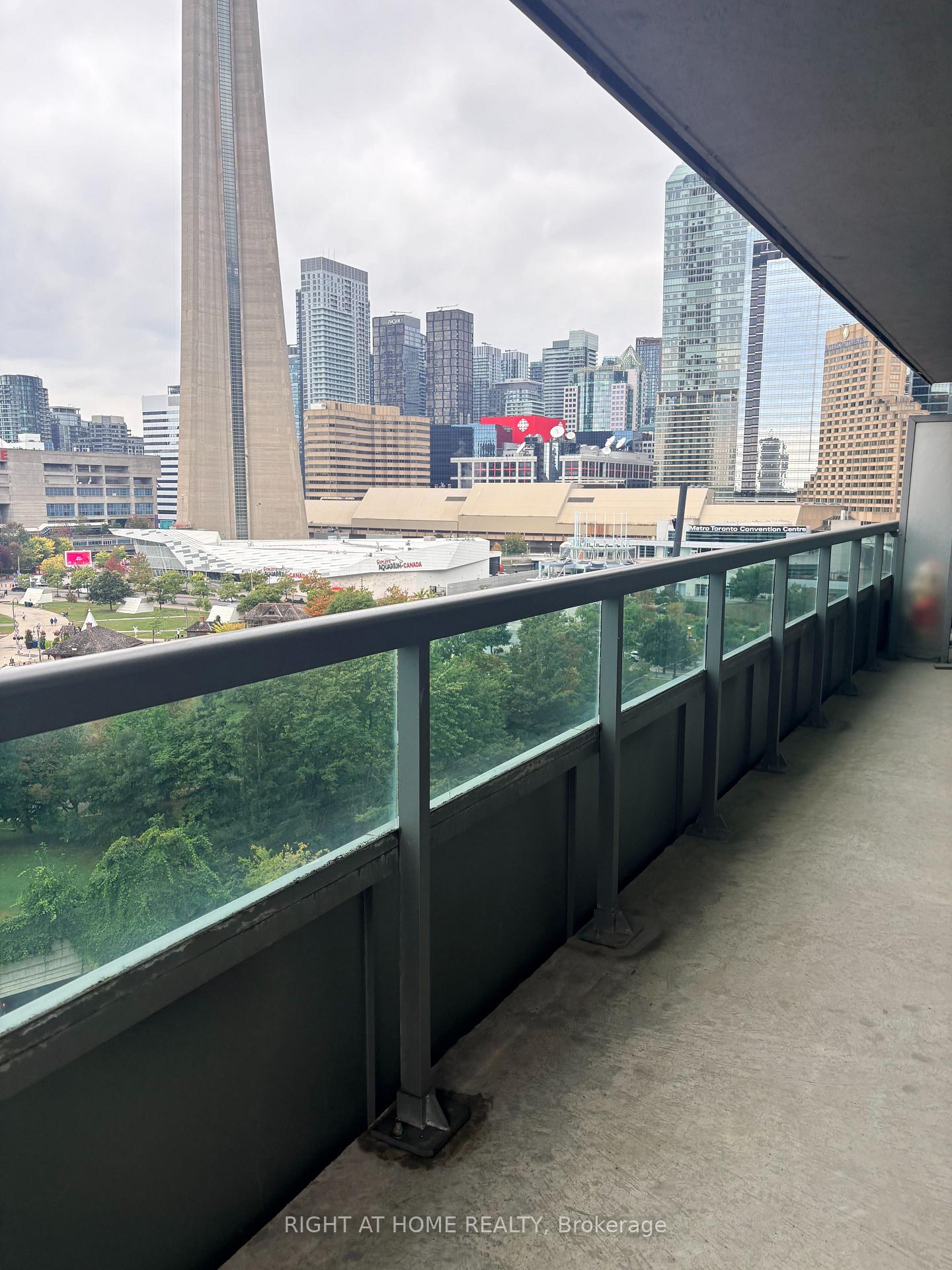 Photo 33 of Unit 1208, 25 Lower Simcoe Street, Toronto, Waterfront Communities — HOMEH