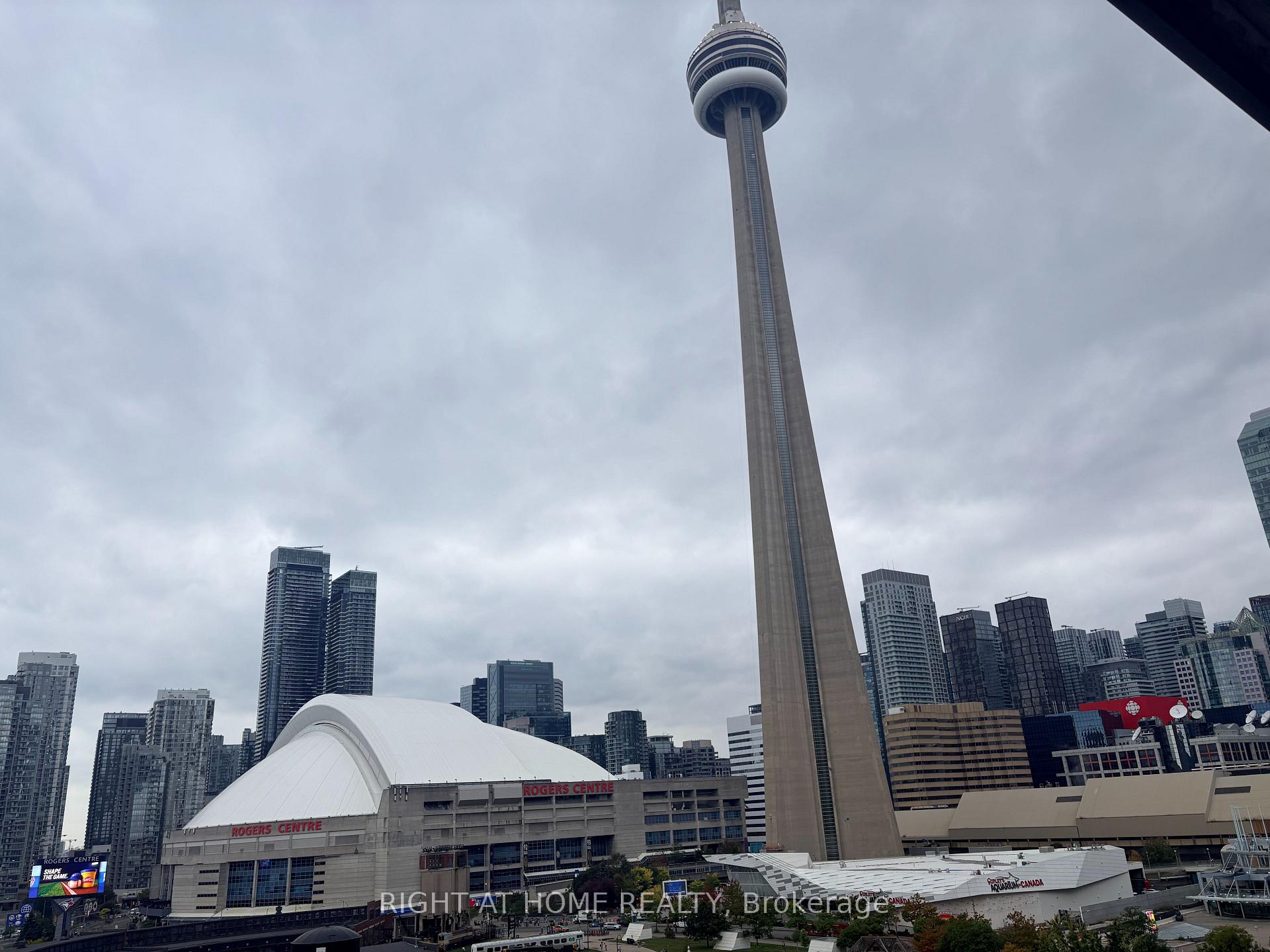Photo 34 of Unit 1208, 25 Lower Simcoe Street, Toronto, Waterfront Communities — HOMEH