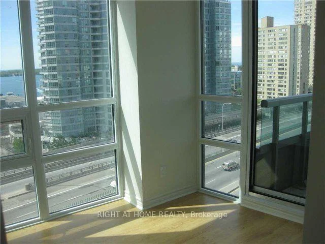 Photo 28 of Unit 1208, 25 Lower Simcoe Street, Toronto, Waterfront Communities — HOMEH