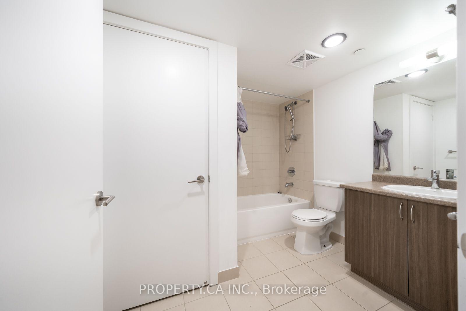 Photo 12 of Unit 1209, 1346 Danforth Road, Scarborough, Eglinton East — HOMEH