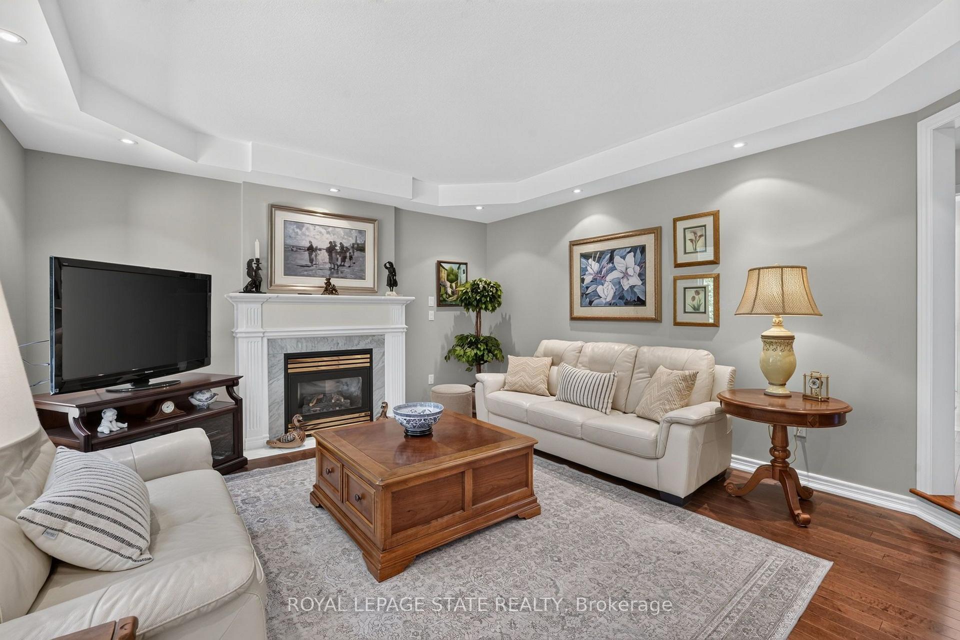 Photo 25 of 39 Bellstone Lane, Hamilton, Mount Hope — HOMEH
